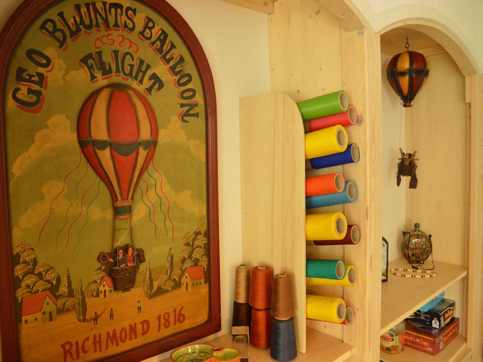 De woonkamer van Tramutana in Haaren