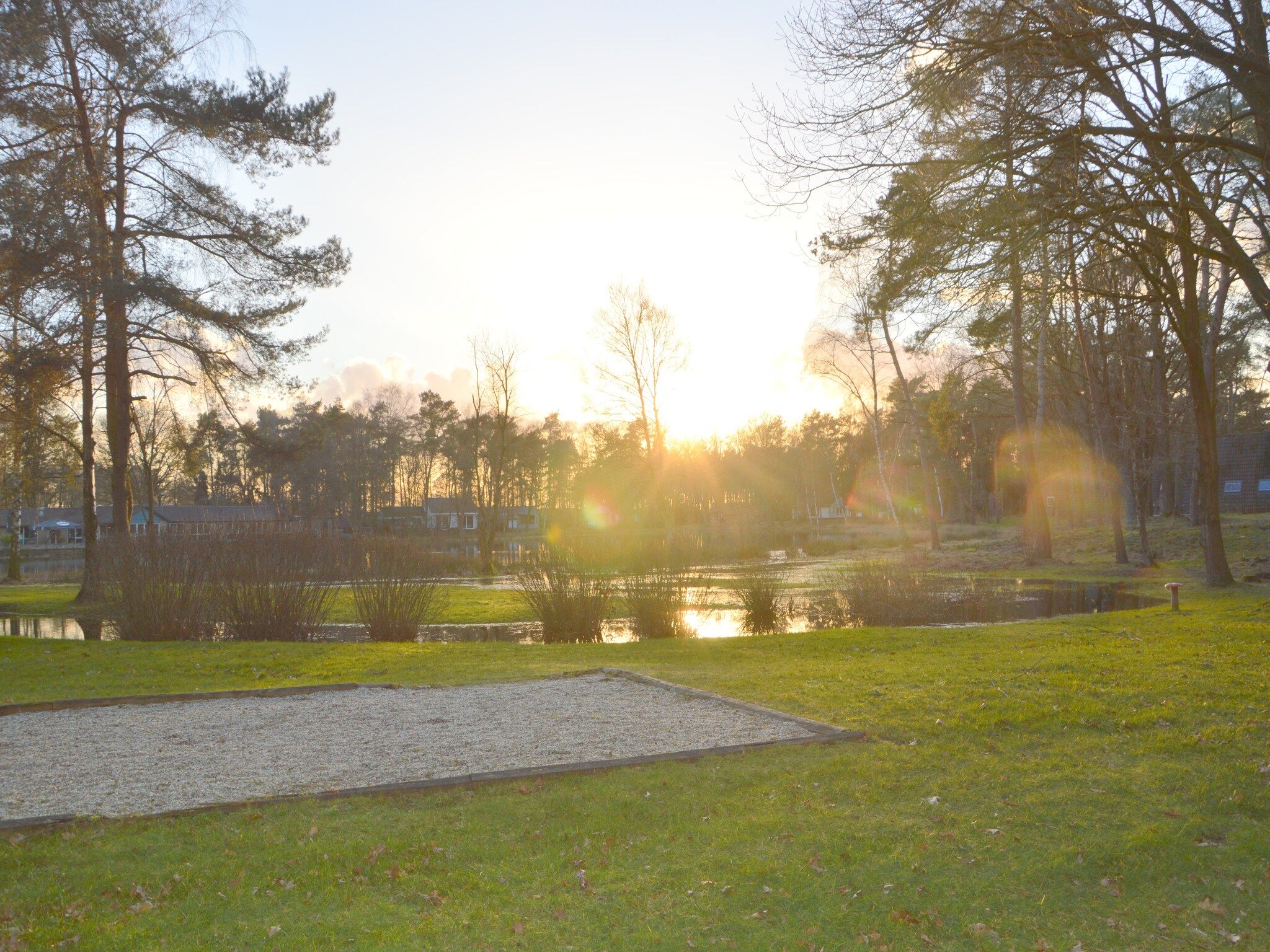 Parkfaciliteiten bij Bungalow 27 in Stramproy