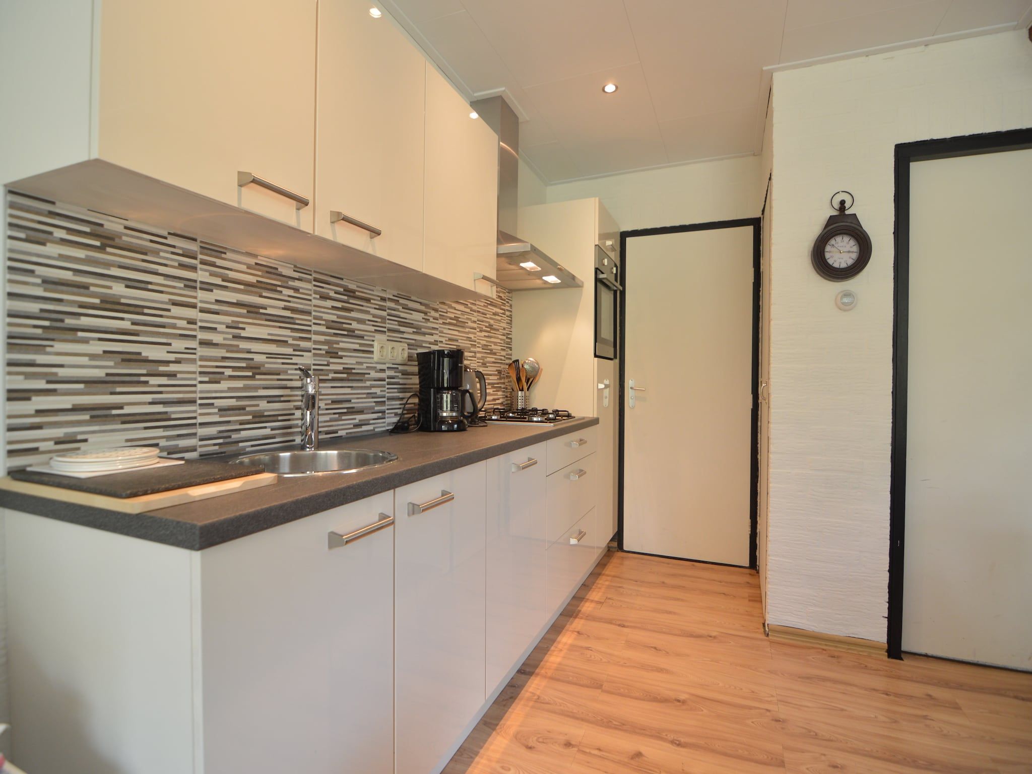 De keuken van Bungalows 48 en 49 in Stramproy