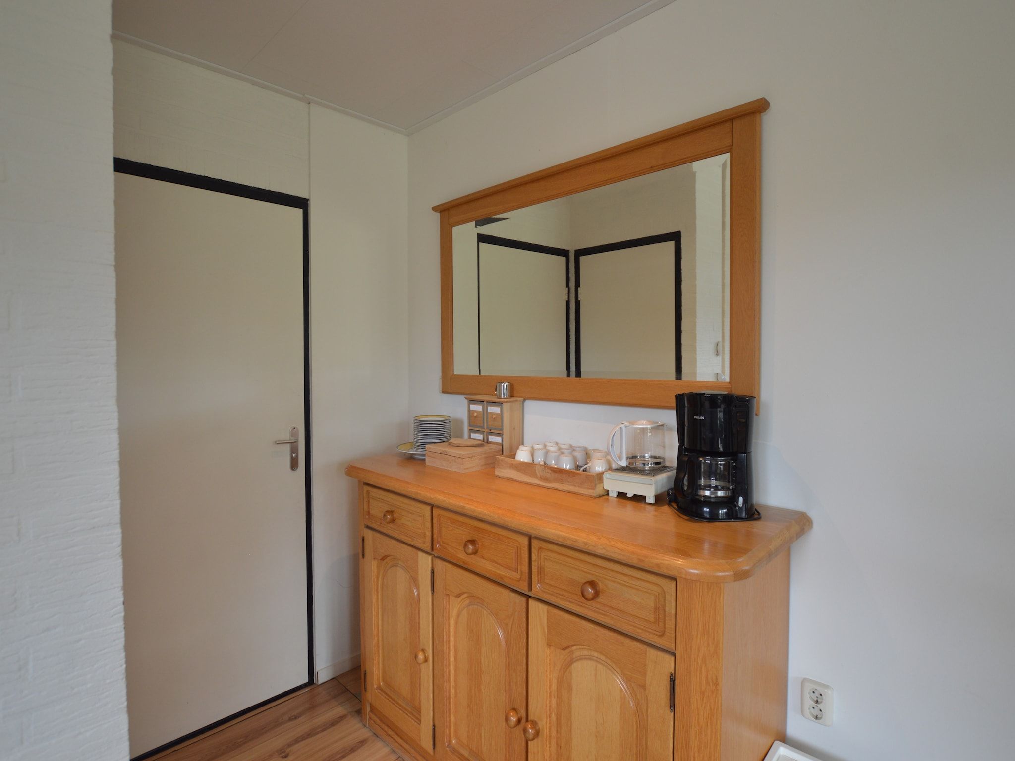 De woonkamer van Bungalows 48 en 49 in Stramproy