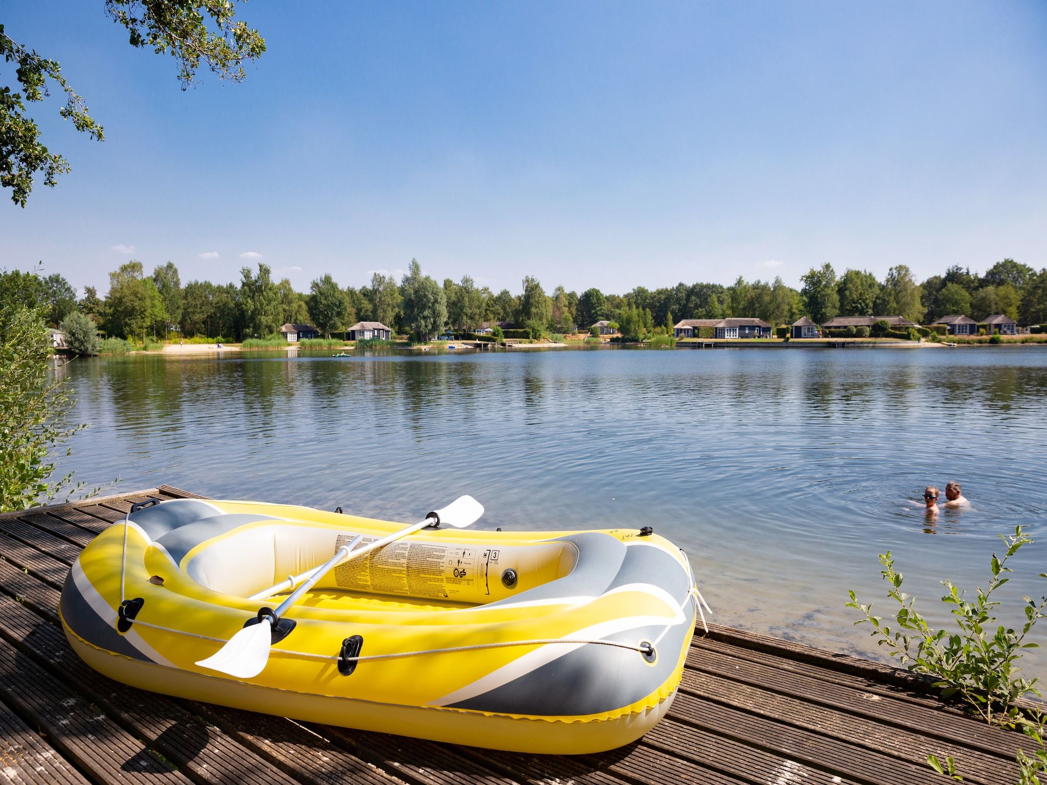 Parkfaciliteiten bij Recreatiepark Tolplas 15 in Hoge Hexel
