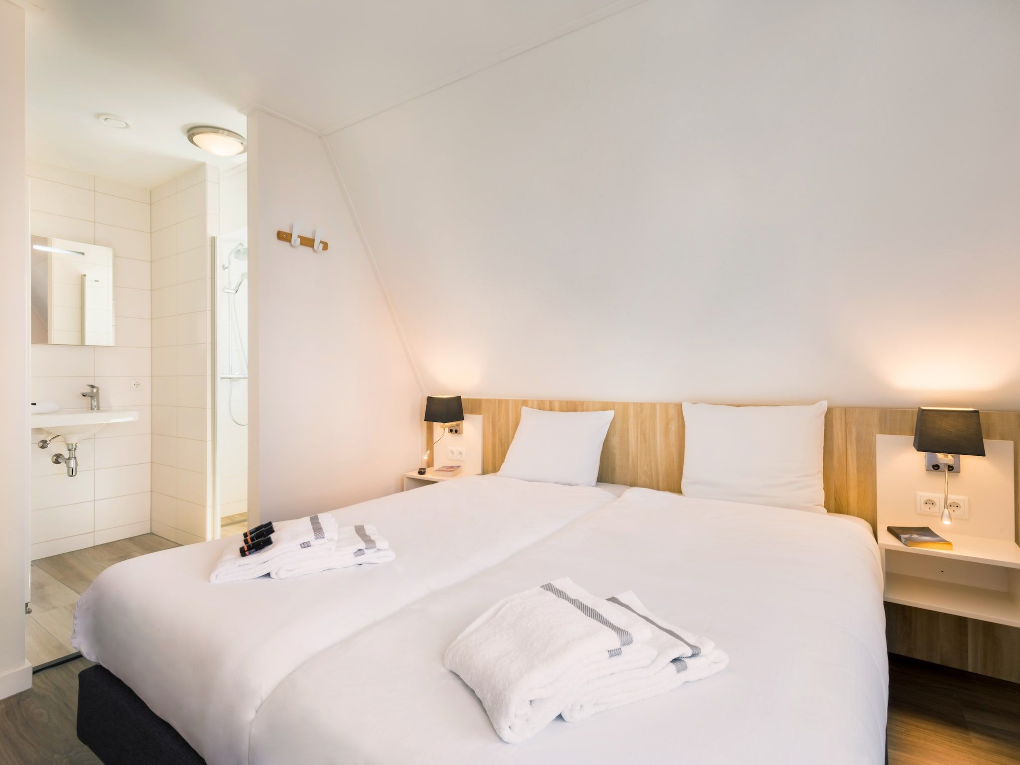 Een slaapkamer van Noordzee Résidence Dishoek 2 in Koudekerke