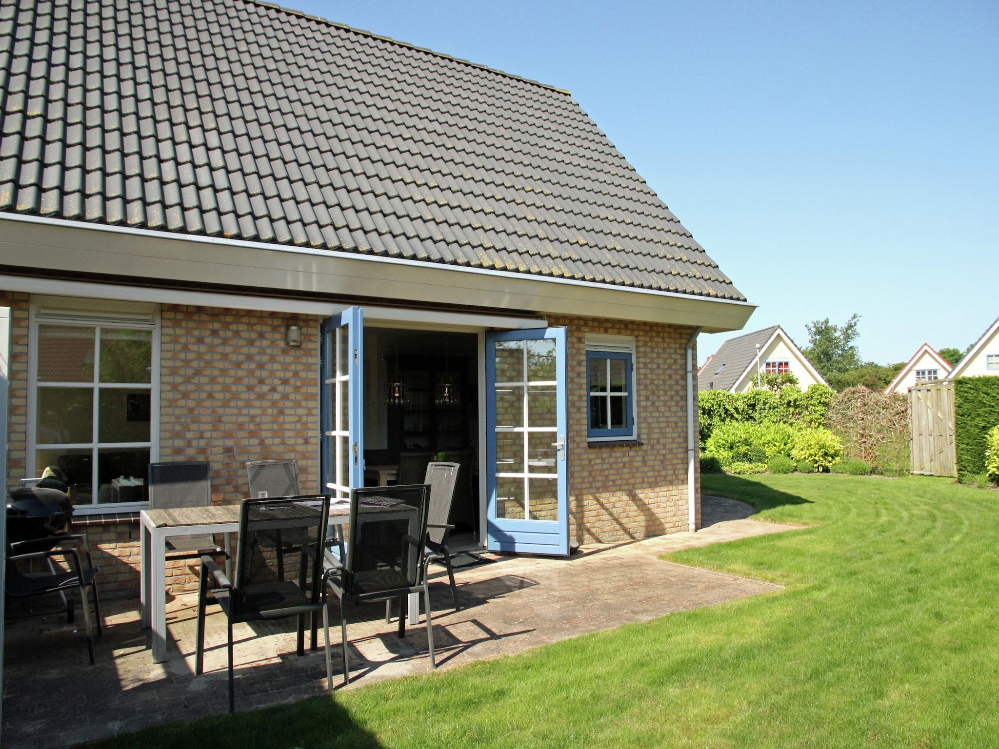 De tuin van Villa Jean in Schoorl