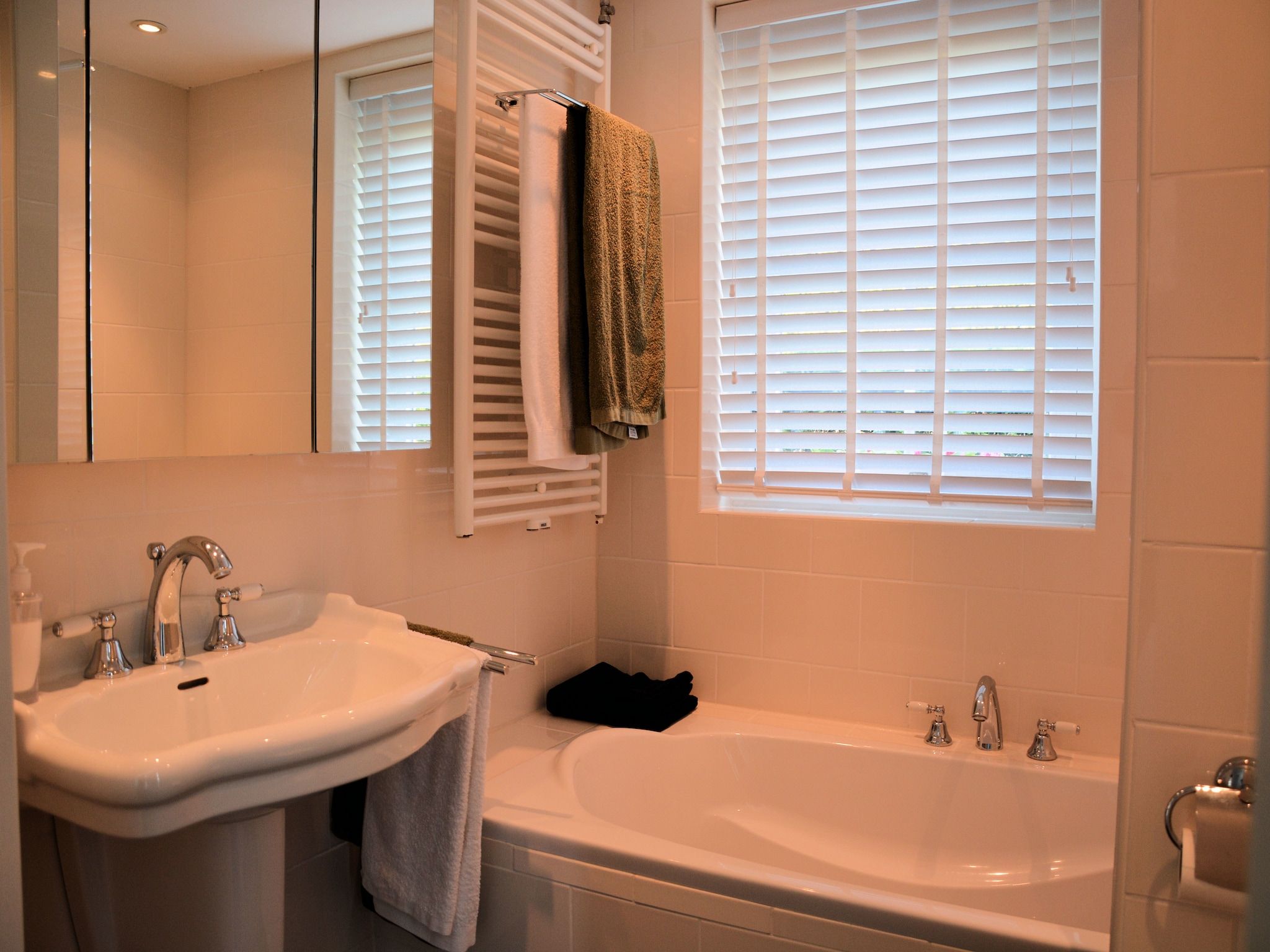 De badkamer van Searose in Noordwijk