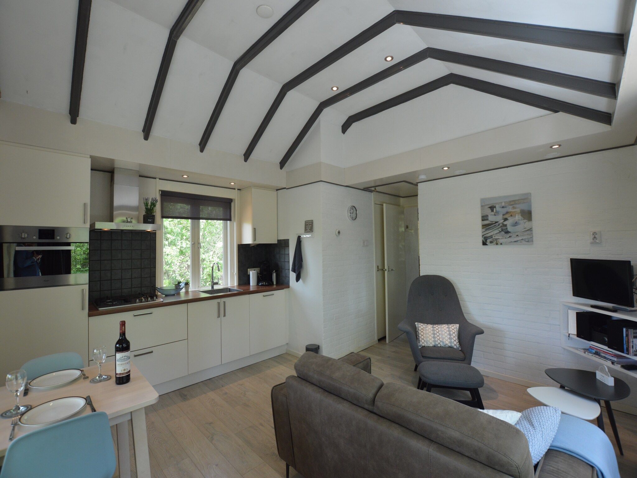 De woonkamer van Het Kleine Landgoed in Stramproy