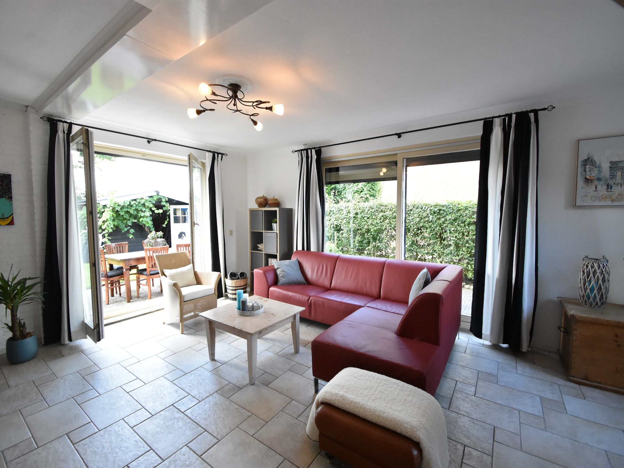 De woonkamer van Het Mosselhuys in Bruinisse