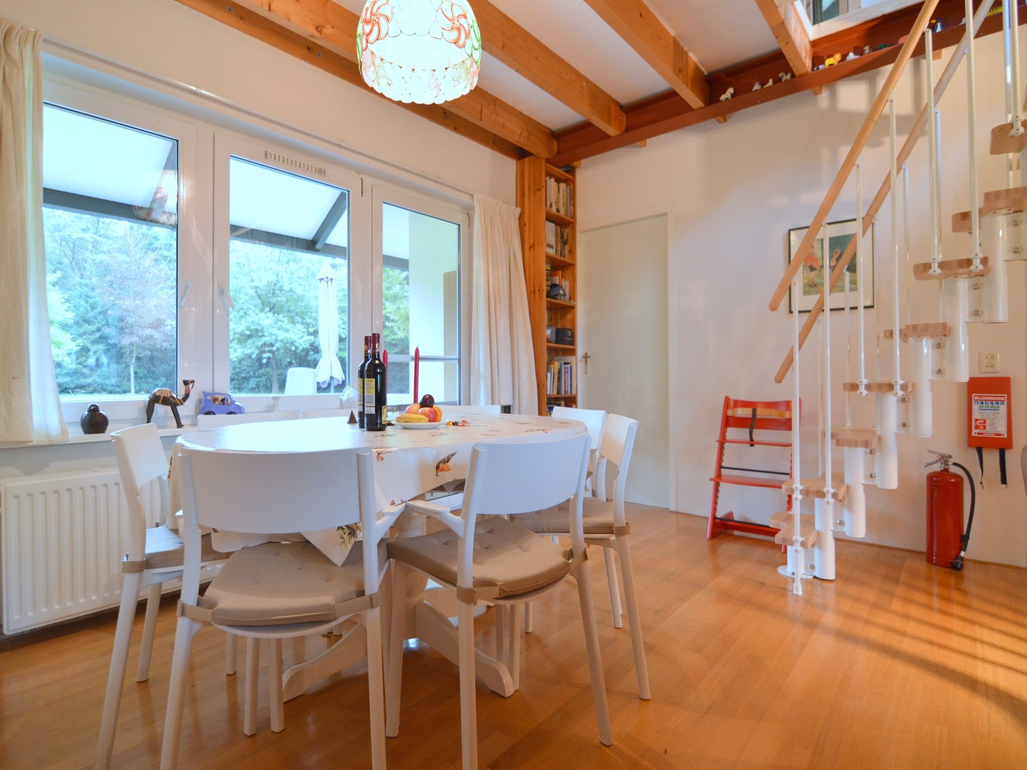 De eetkamer van Kempernoel in Heino