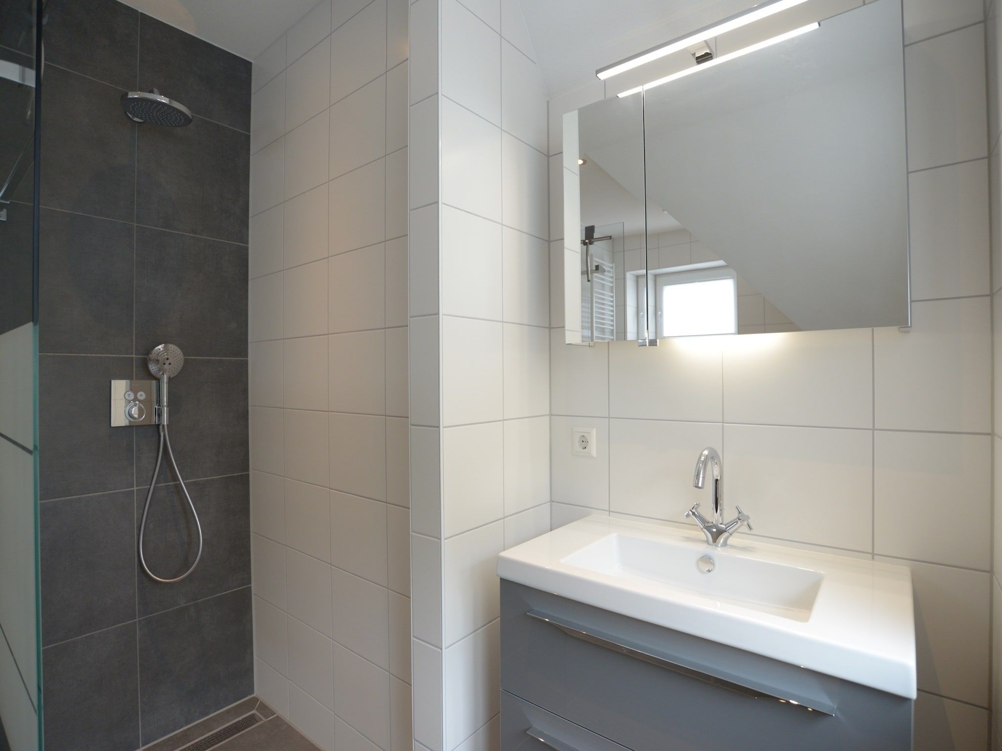 De badkamer van Tempelier 39 in Den Burg-Texel