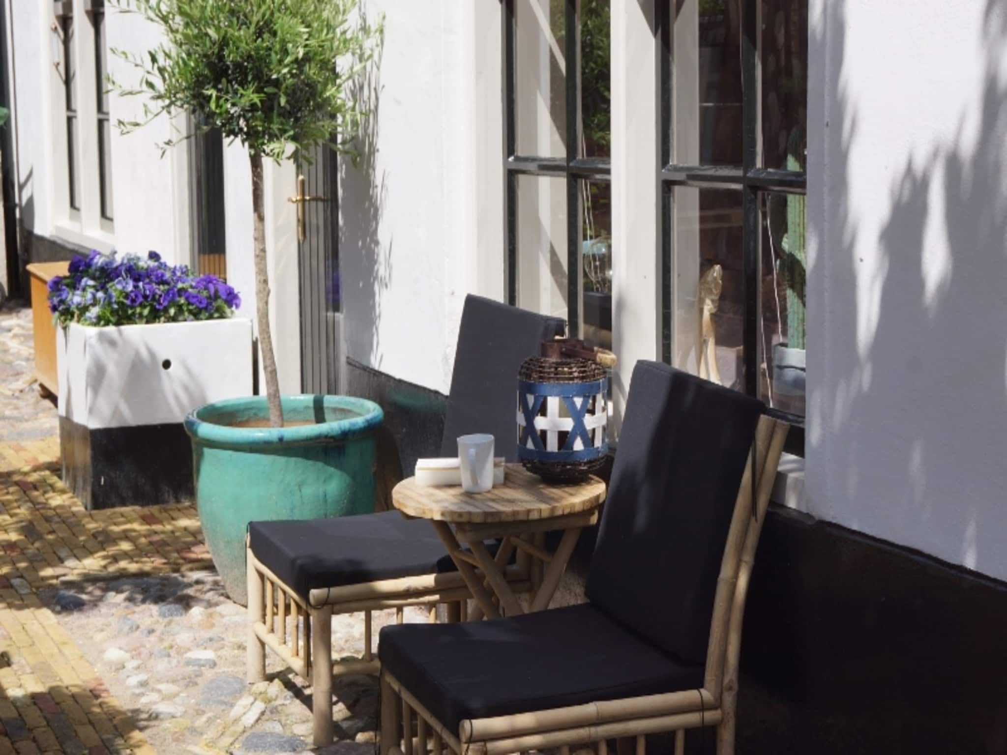 De buitenkant van Skippers Inn in Hindeloopen