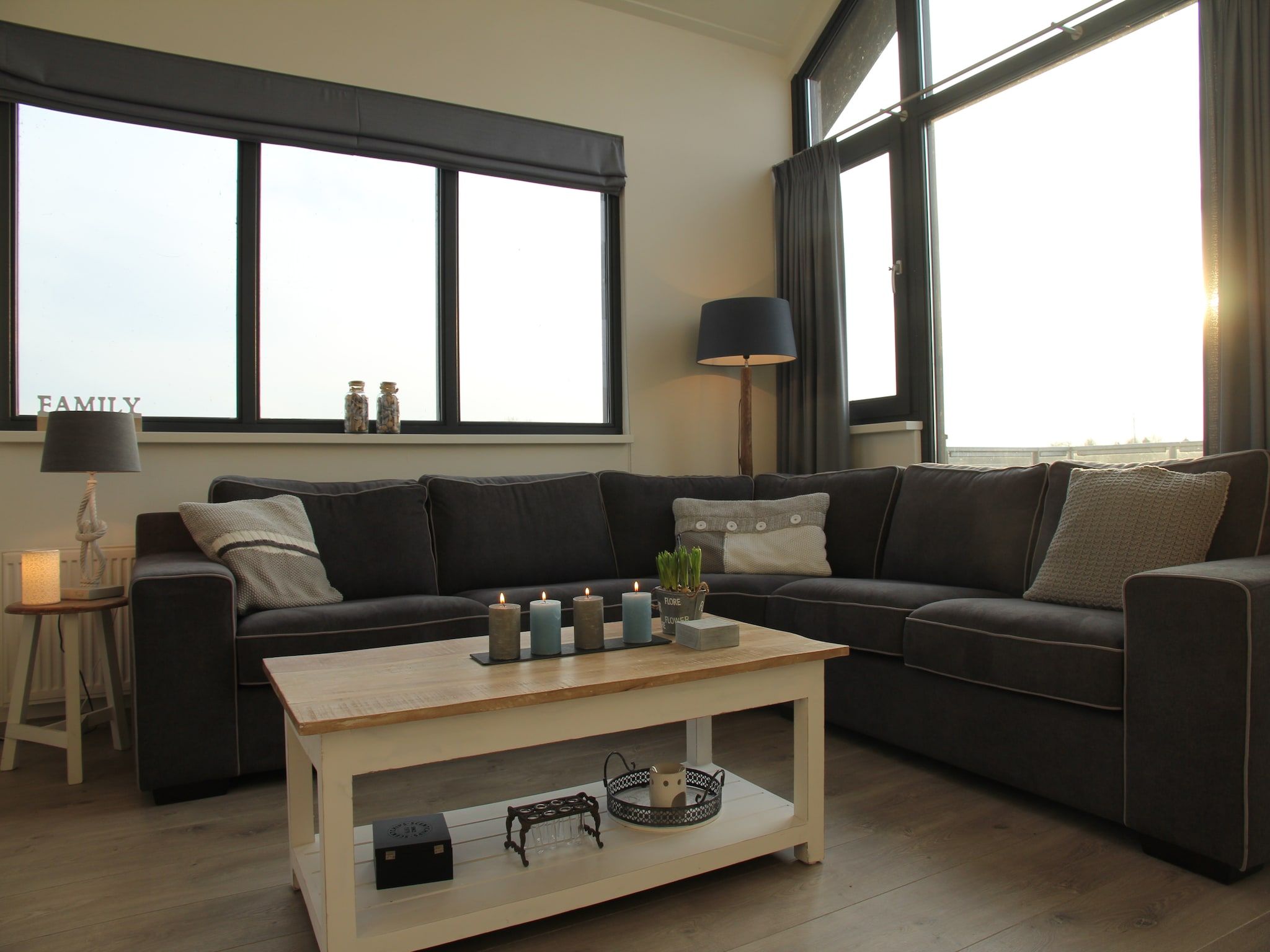 De woonkamer van Luna in Stavoren