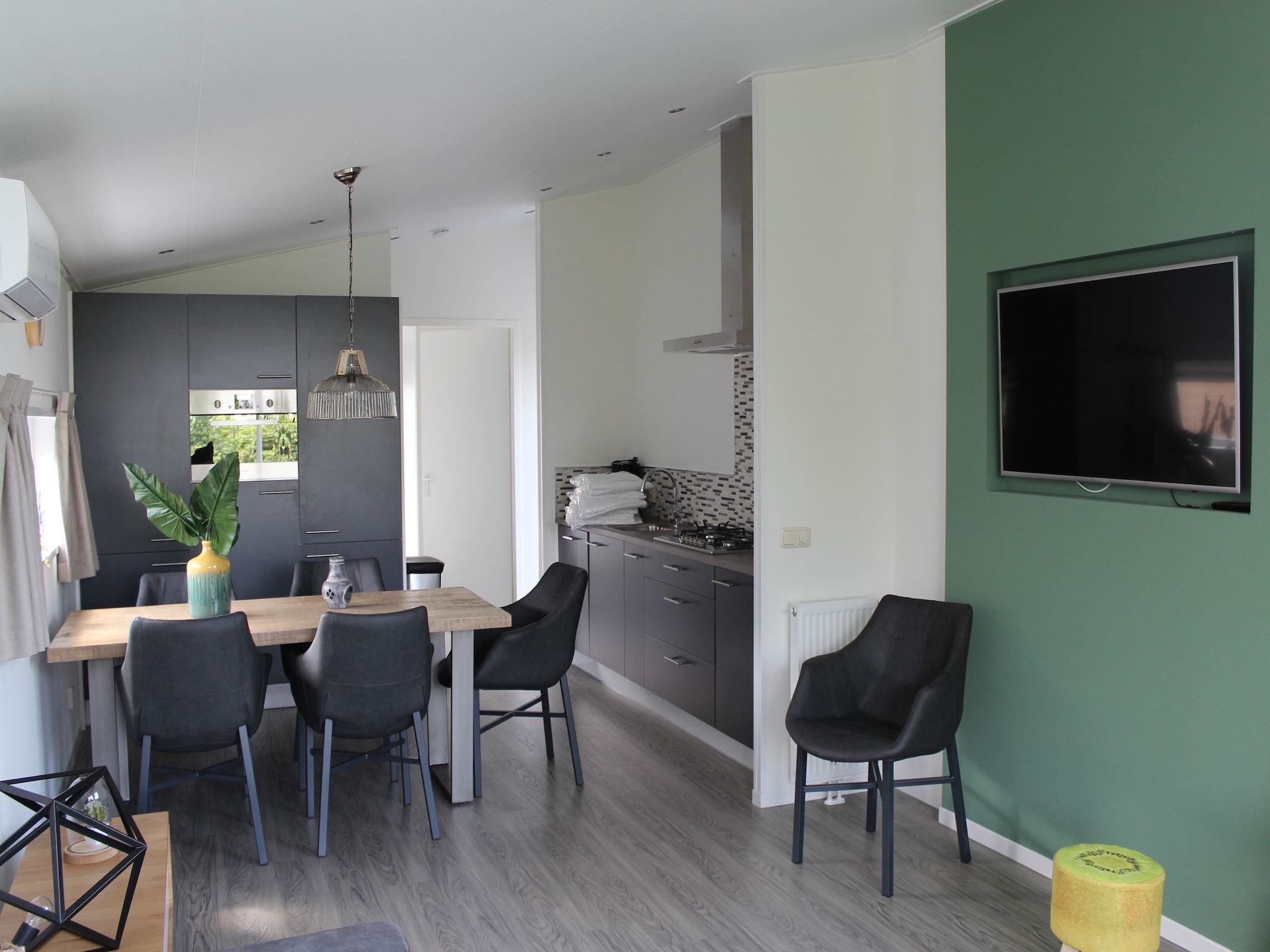 De eetkamer van Resort Mooi Bemelen 4 in Bemelen