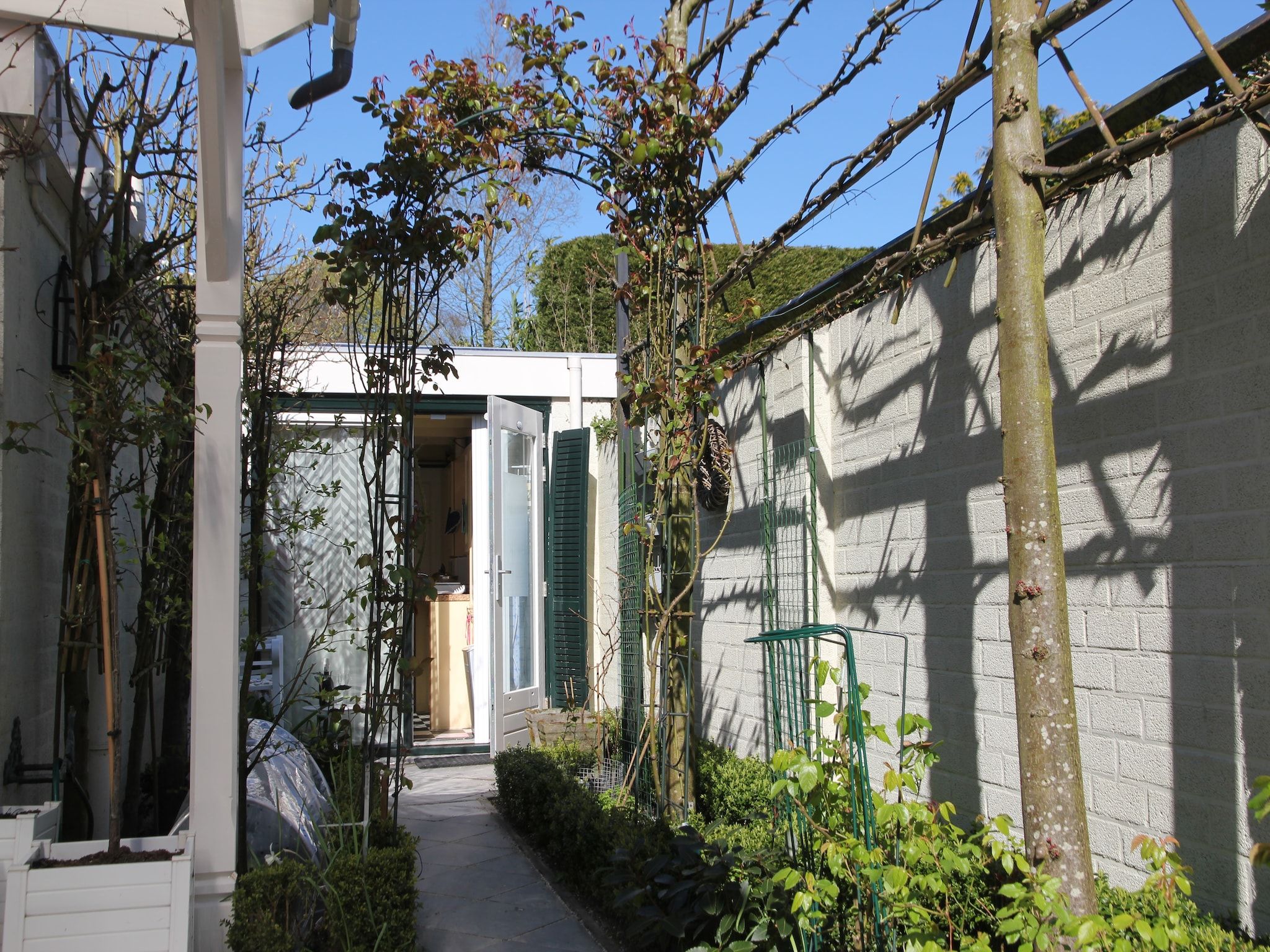 De buitenkant van Romantisch Heiloo in Heiloo