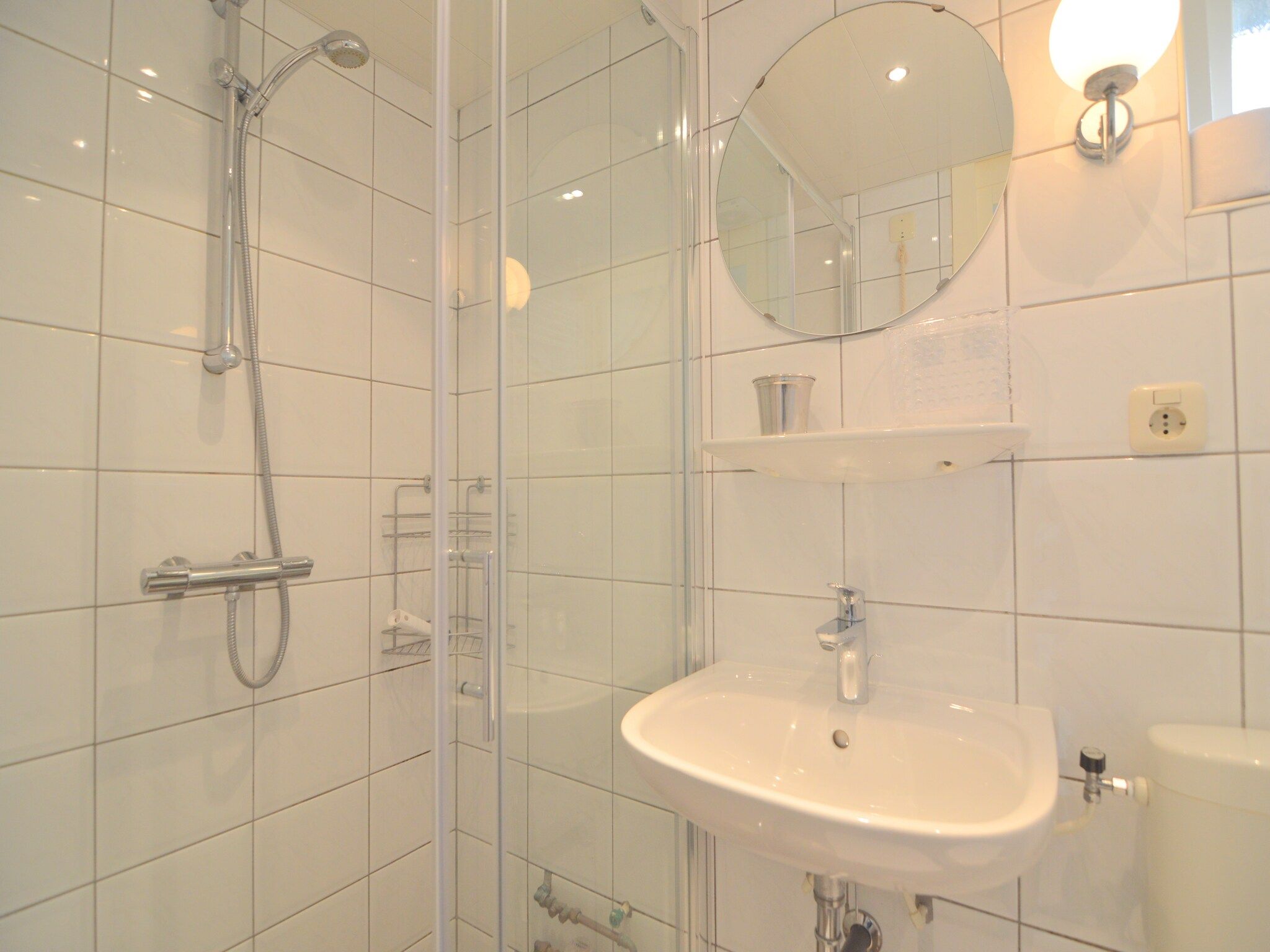 De badkamer van Bungalow nummer 1 in Stramproy