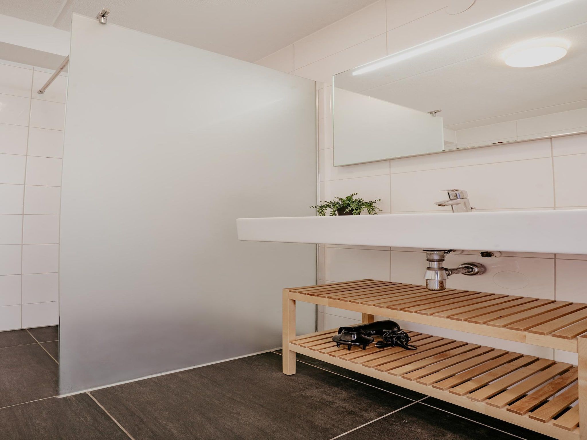 De badkamer van Waterpark de Meerparel 8 in Uitgeest