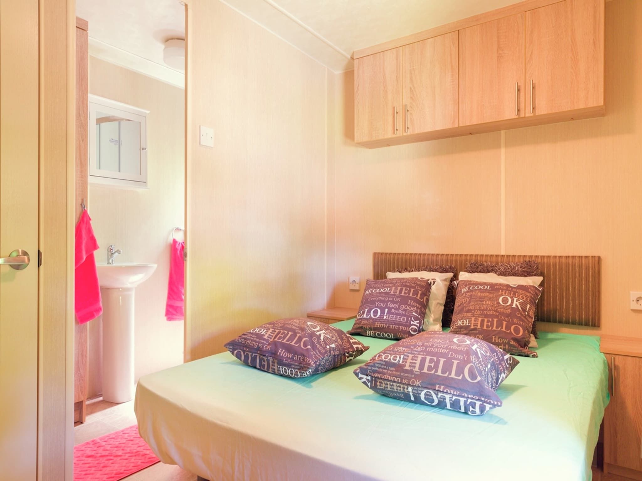 Een slaapkamer van Vakantiepark Mölke 3 in Zuna