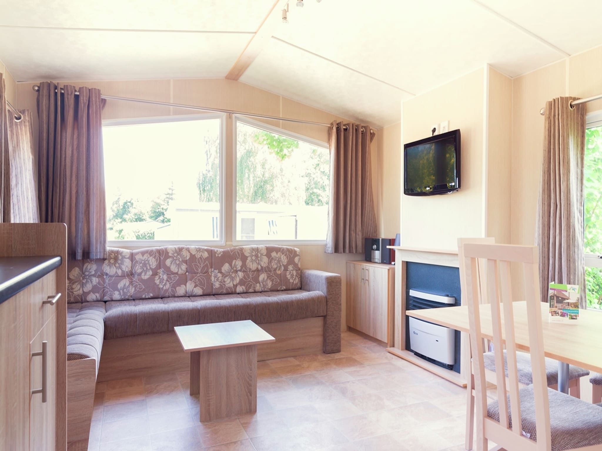 De woonkamer van Vakantiepark Mölke 3 in Zuna