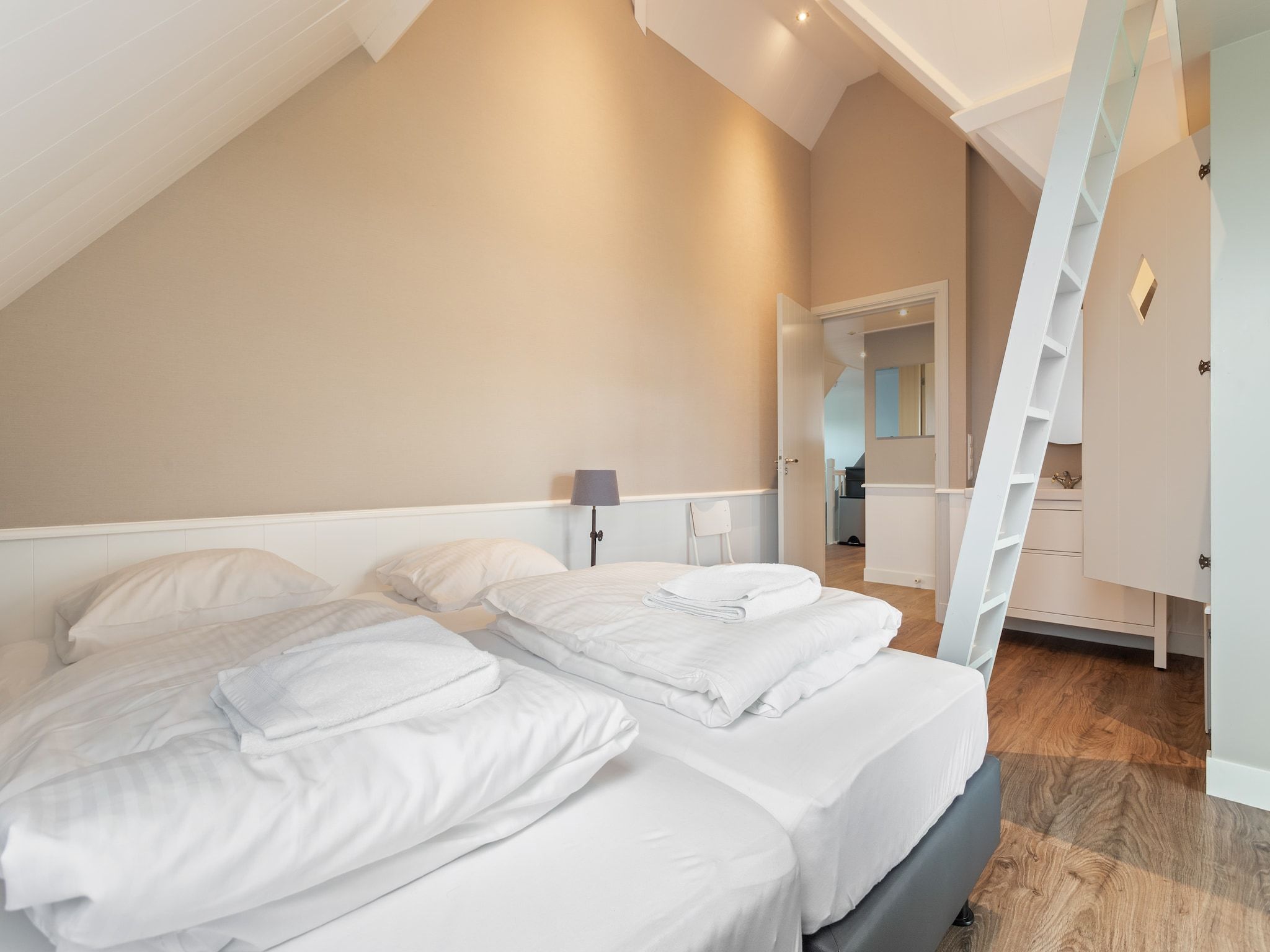 Een slaapkamer van Onder de Molen 10 pers in Middenbeemster