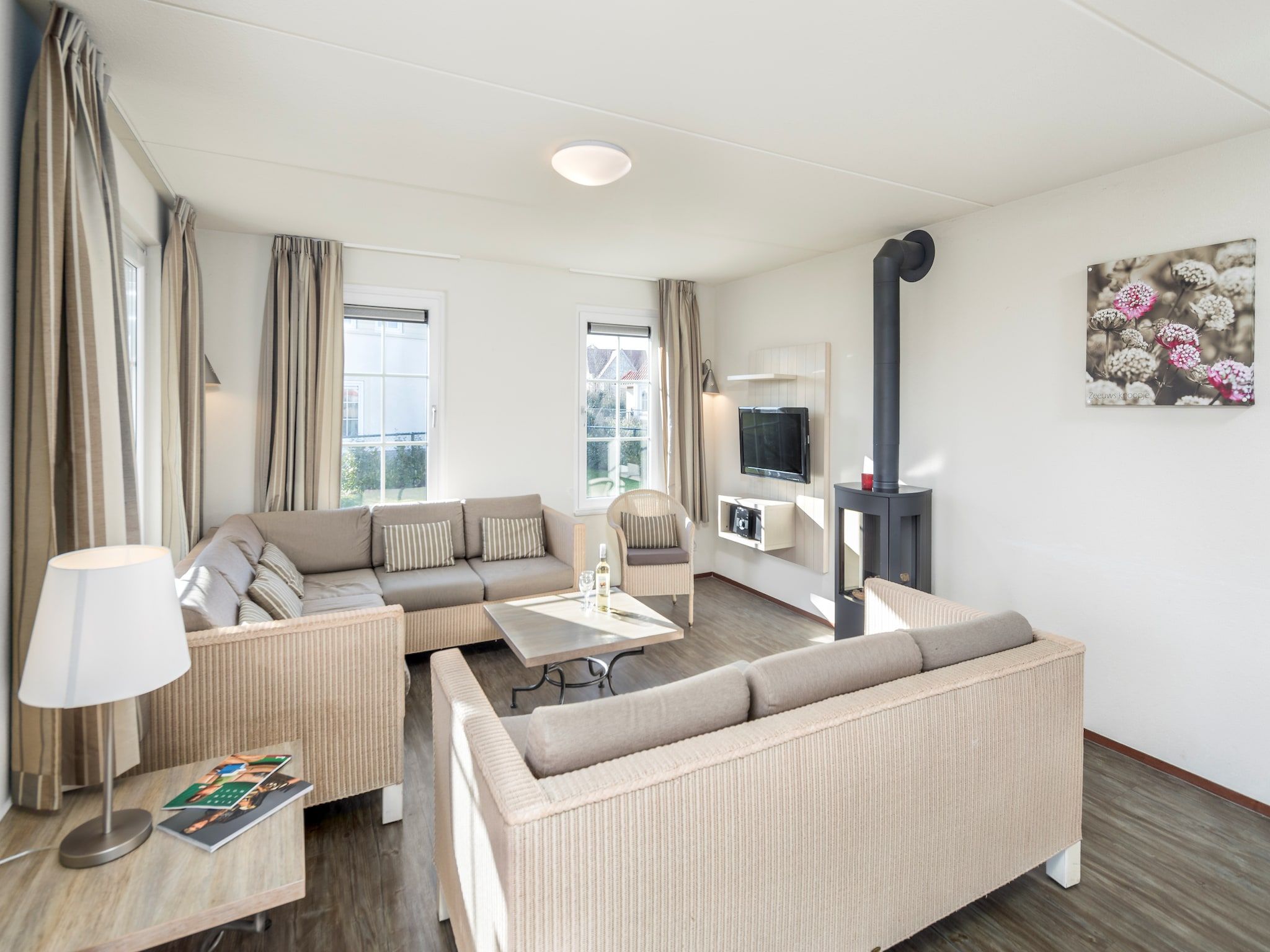 De woonkamer van Noordzee Résidence Cadzand-Bad 13 in Cadzand-Bad