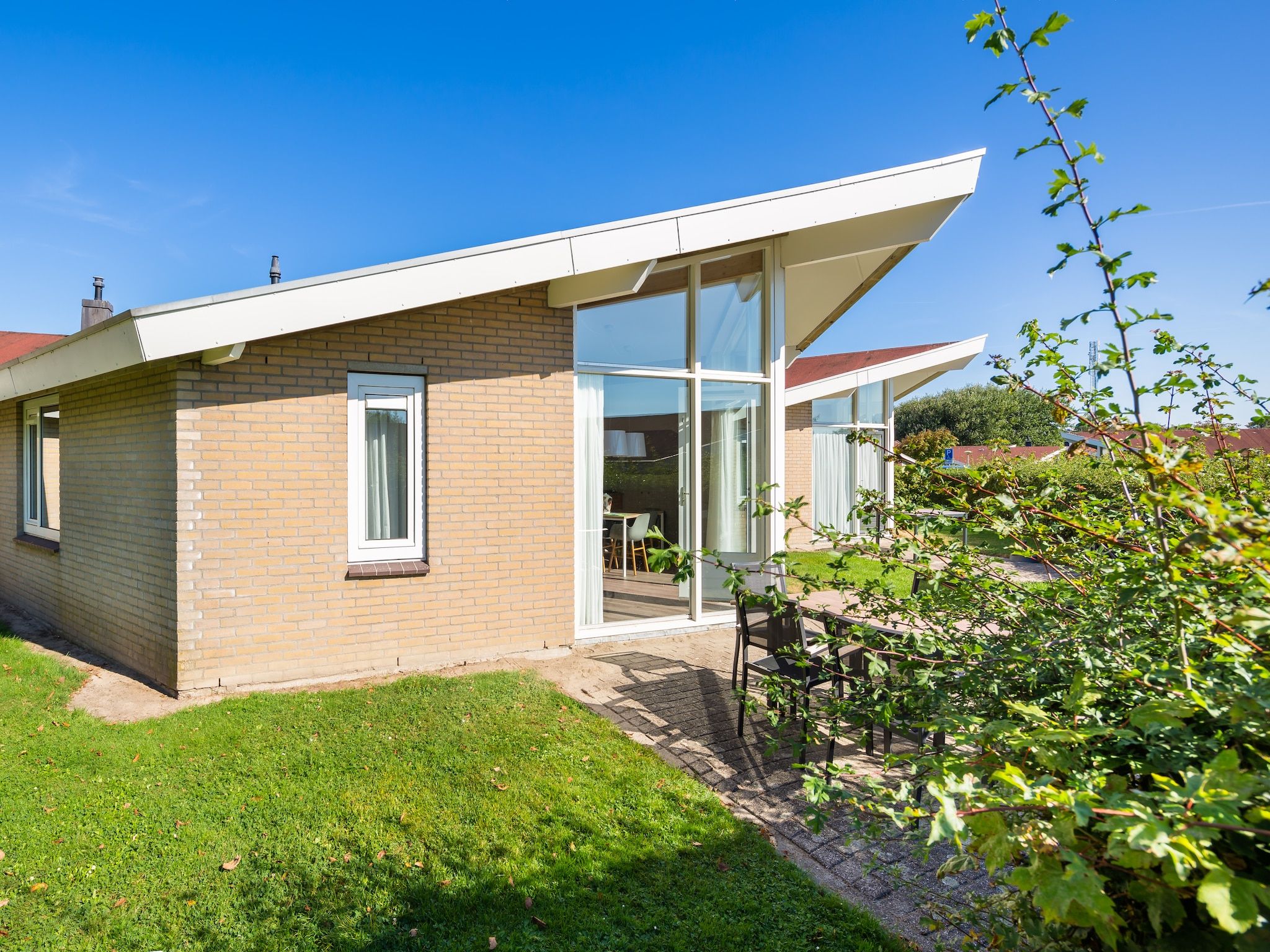 De buitenkant van Vakantiepark Hof Domburg 11 in Domburg