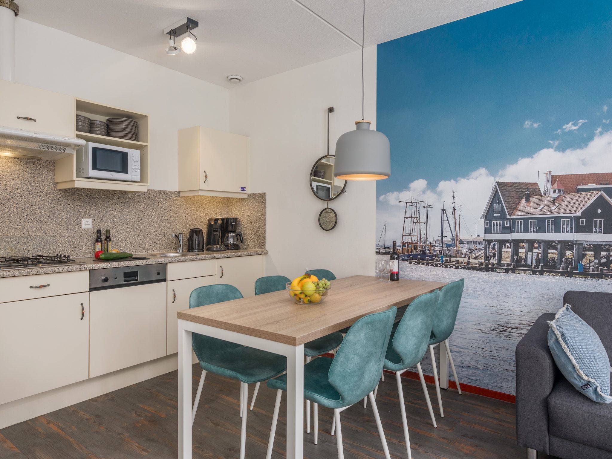 De eetkamer van Marinapark Volendam 3 in Volendam