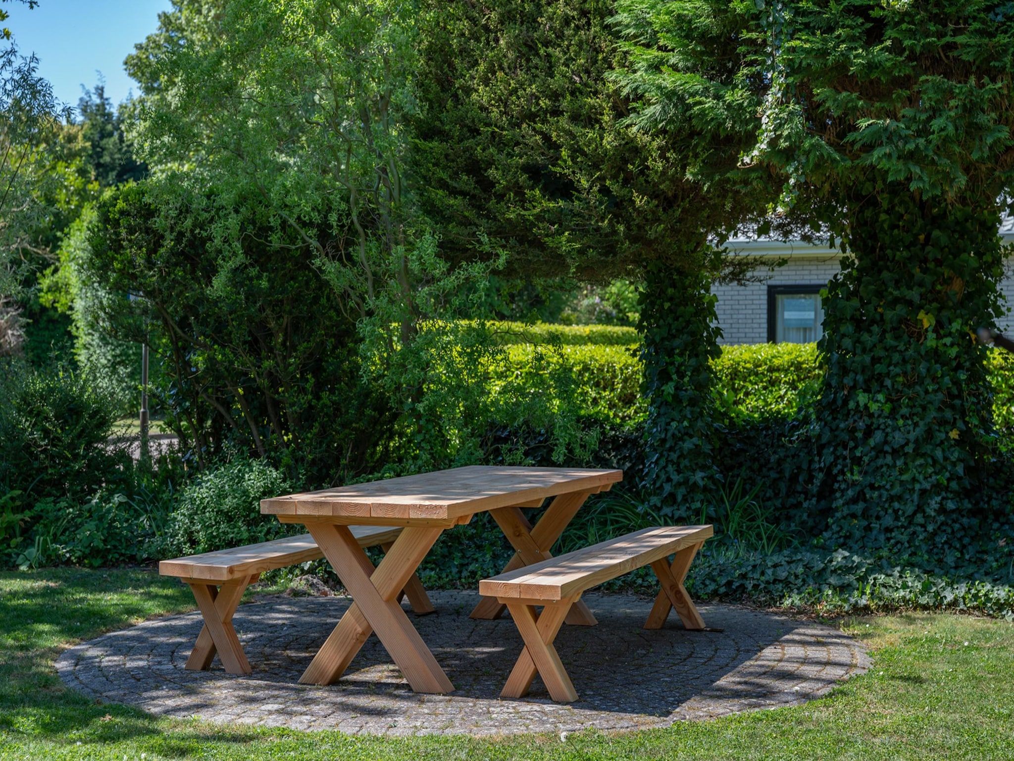 Het terras van Wilgenlaan 1 in Kamperland