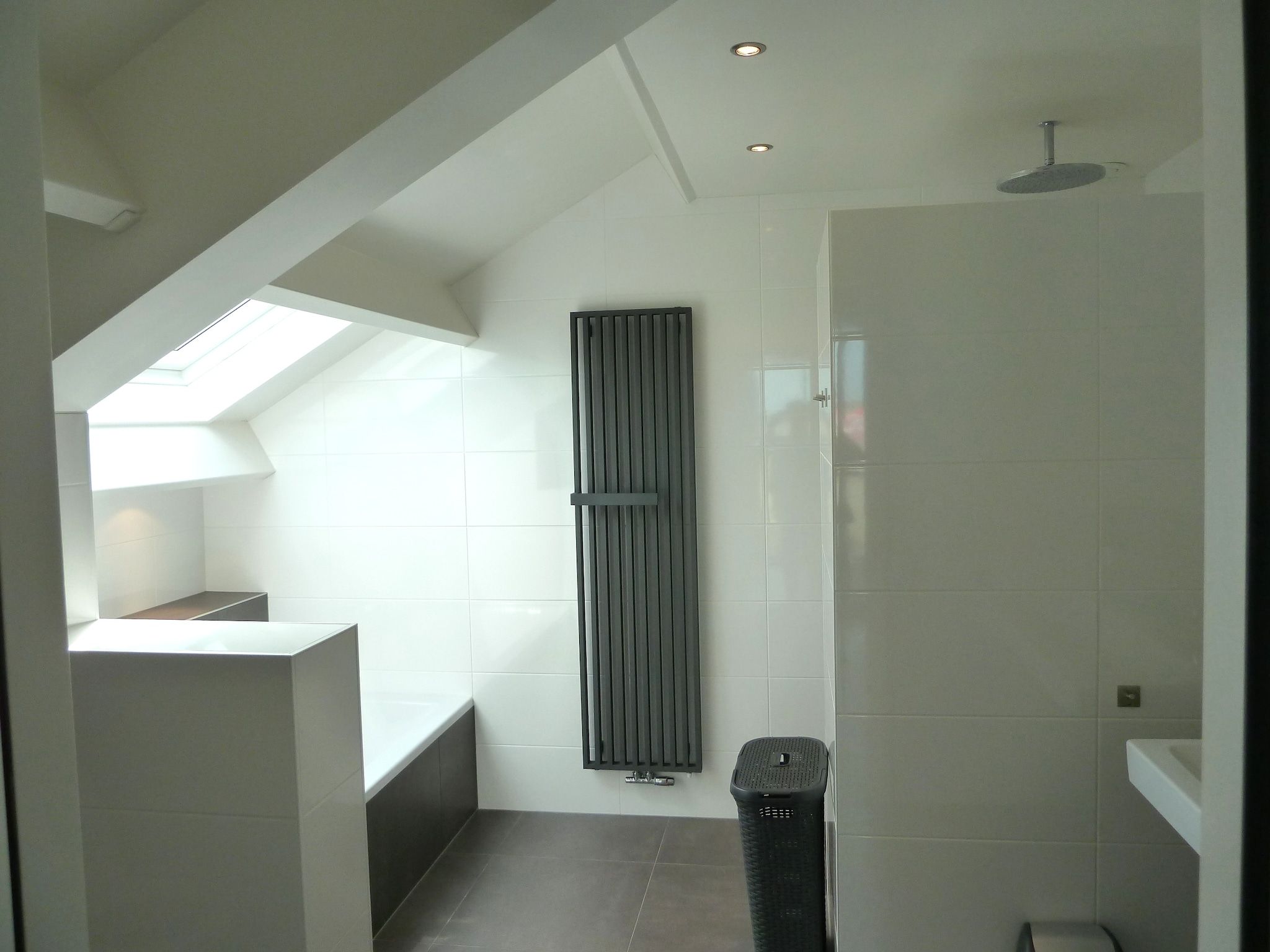 De badkamer van Penthouse XXL 4ab in Kamperland