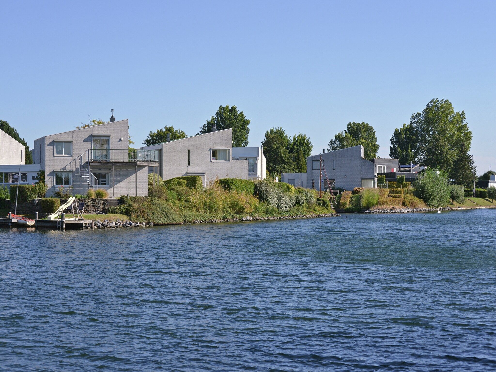 De buitenkant van Veerdam 42 in Kortgene