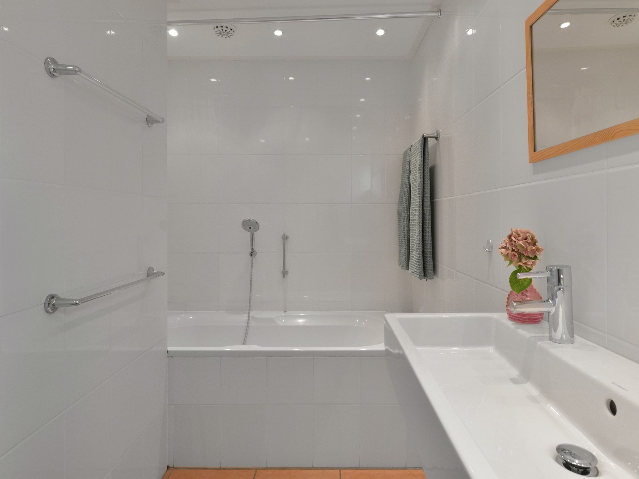 De badkamer van Wilgenlaan 15 in Kamperland