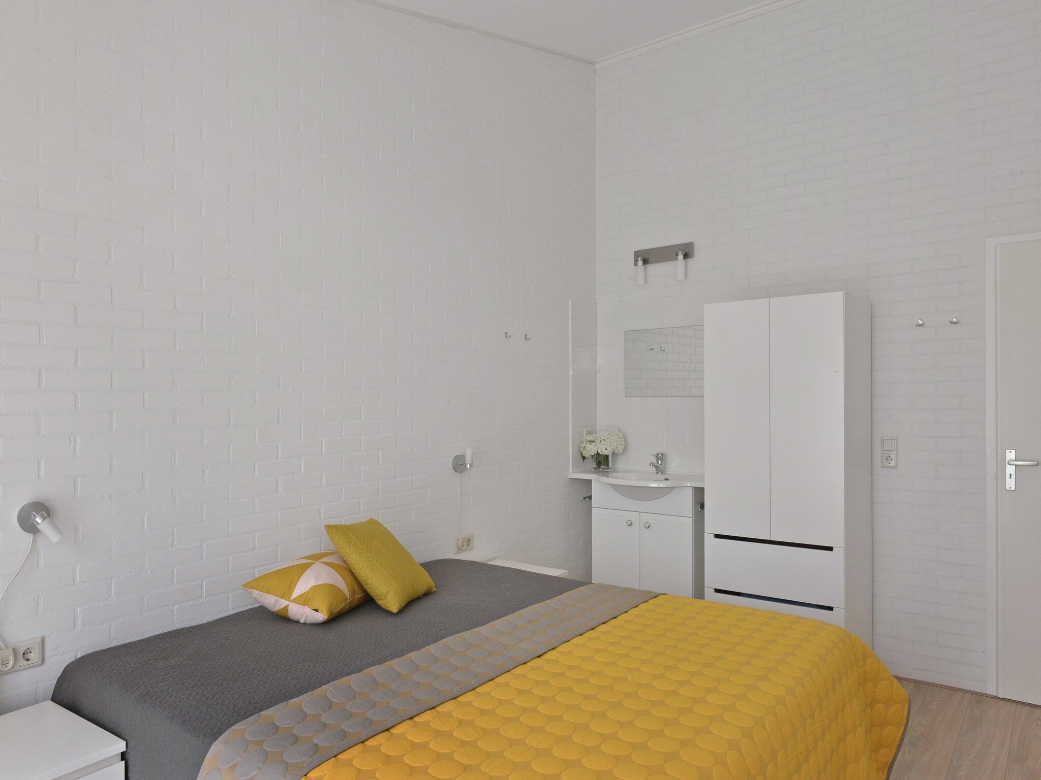 Een slaapkamer van Wilgenlaan 15 in Kamperland