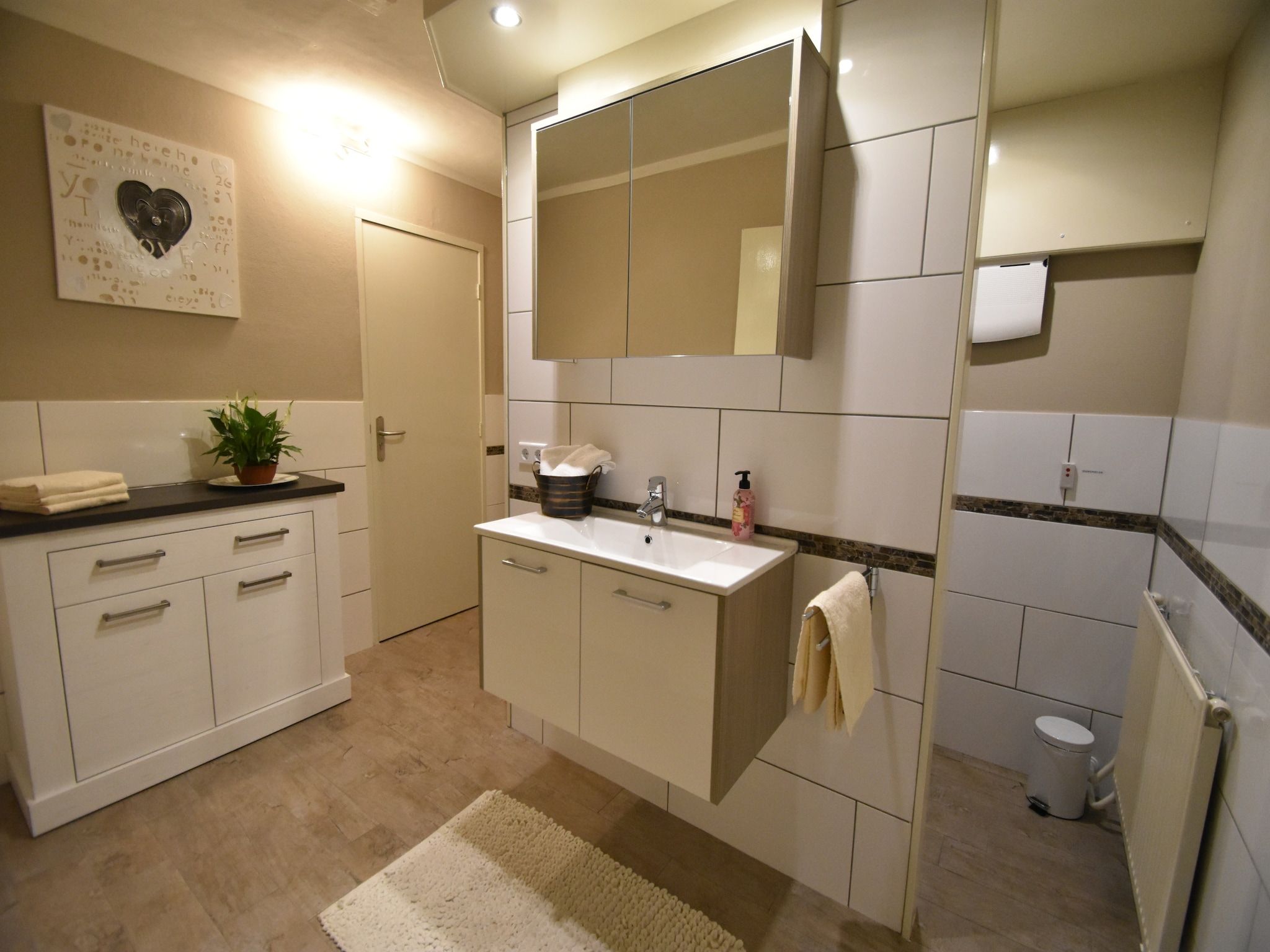 De badkamer van 't Woudhuis in Holten