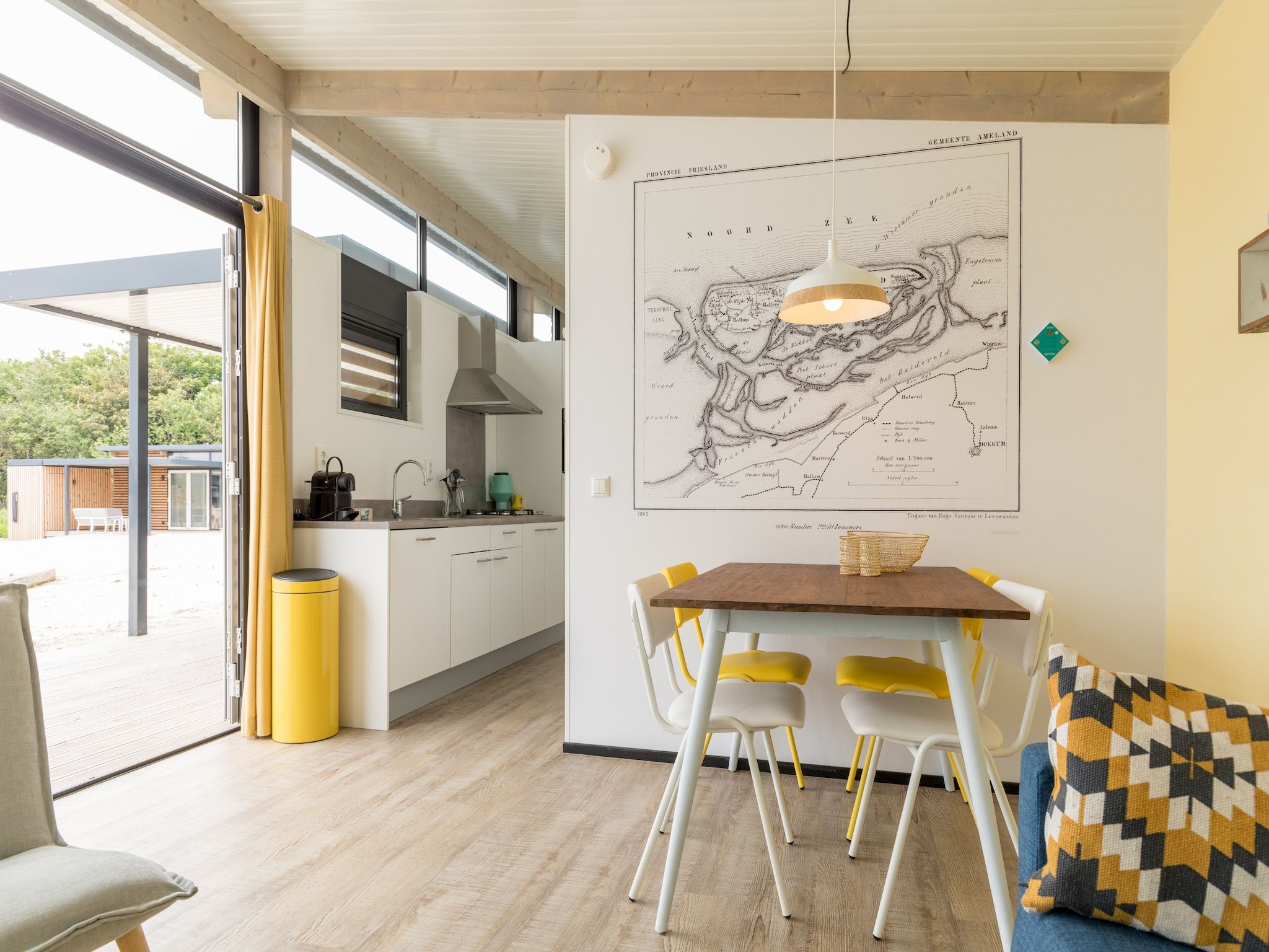 De woonkamer van Sea Lodges Ameland 2 in Hollum