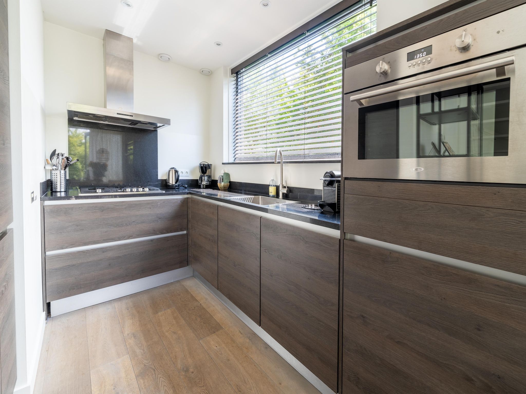 De keuken van Onder de molen in Egmond aan den Hoef