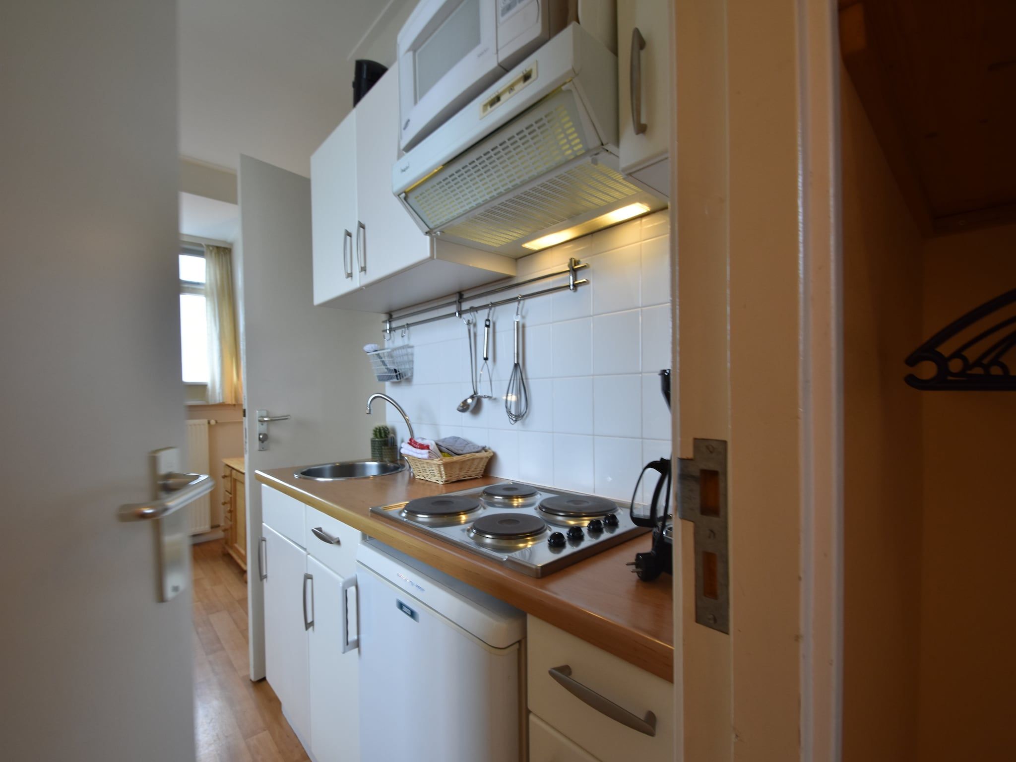 De keuken van Huize Glory Smaragd in Bergen aan Zee