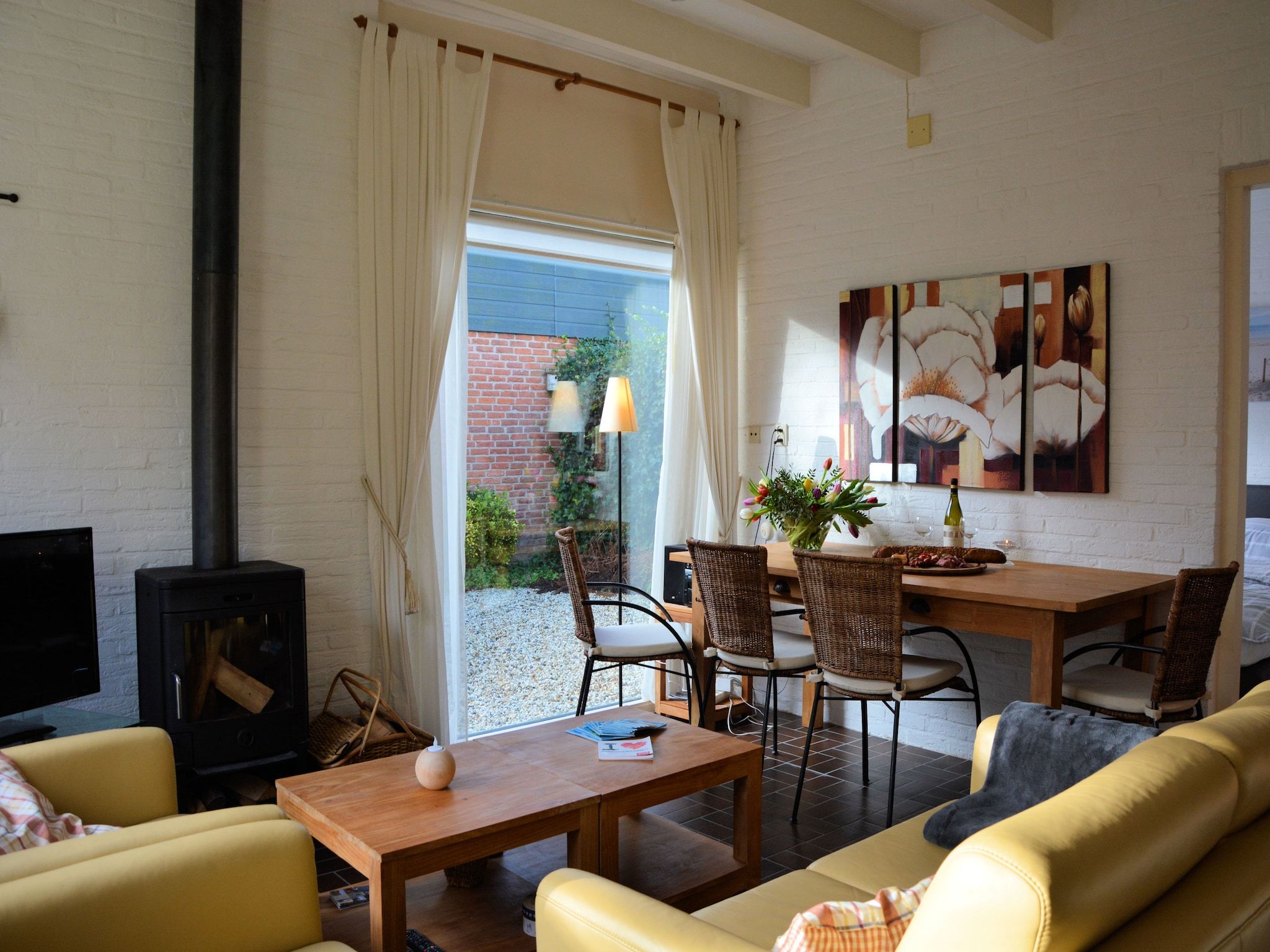 De woonkamer van Bos-Lodge in Noordwijkerhout