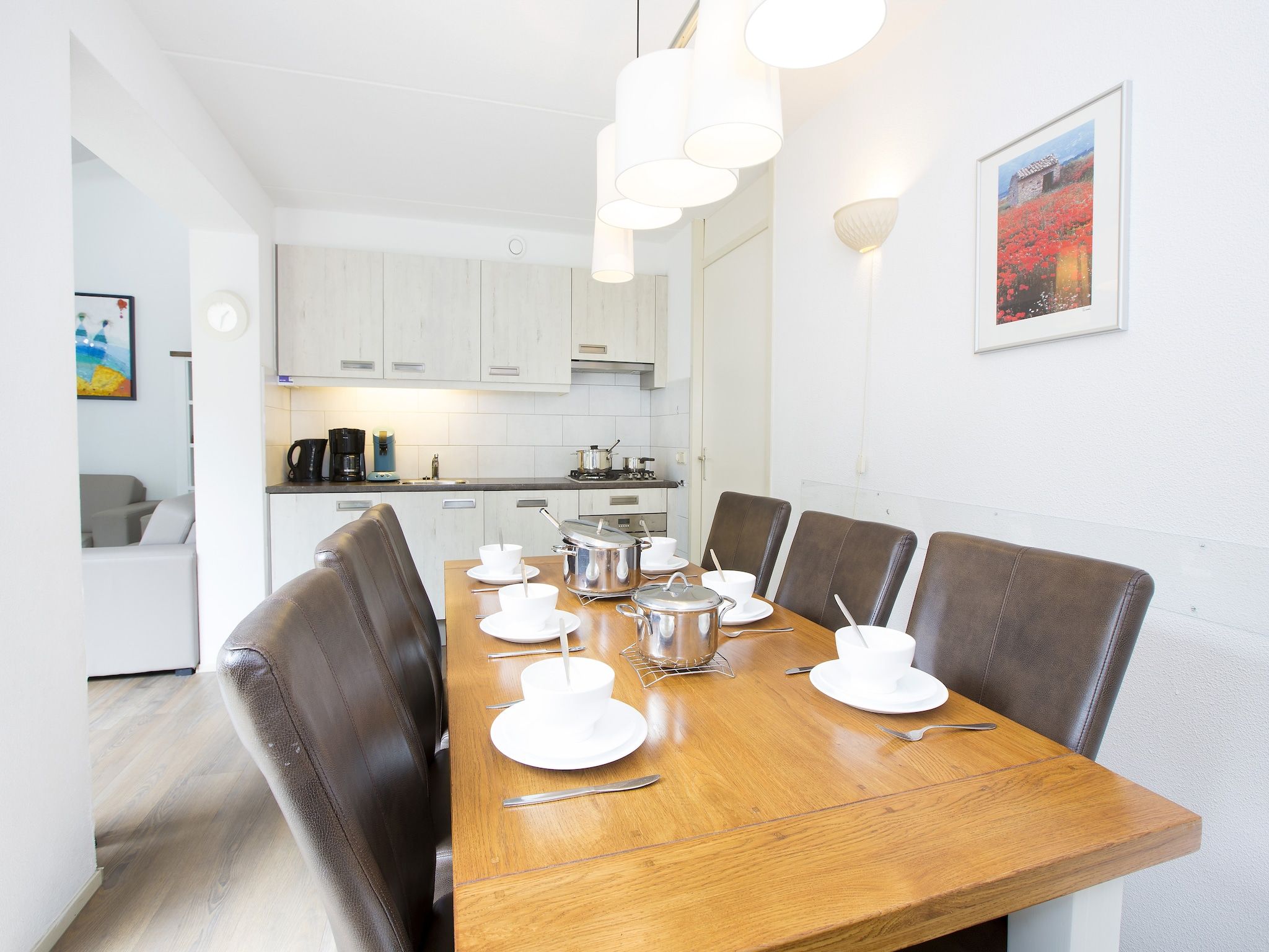 De keuken van Vakantiepark Kijkduin 7 in Den Haag