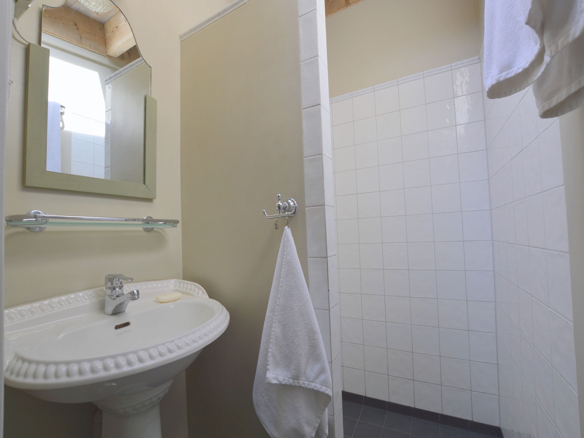 De badkamer van Guesthouse The Old Cottage in Volkel