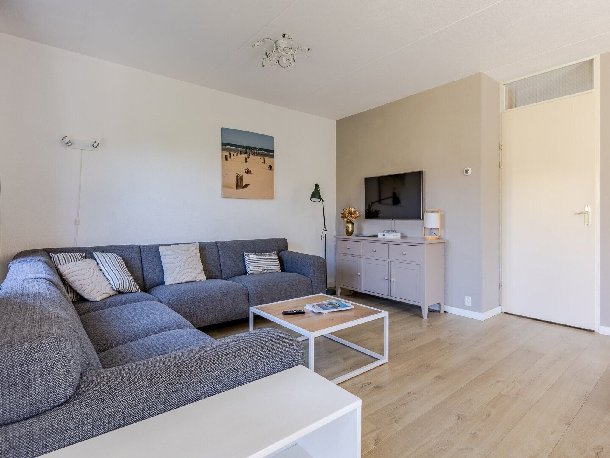 De woonkamer van Buitenhof Domburg 12 in Domburg