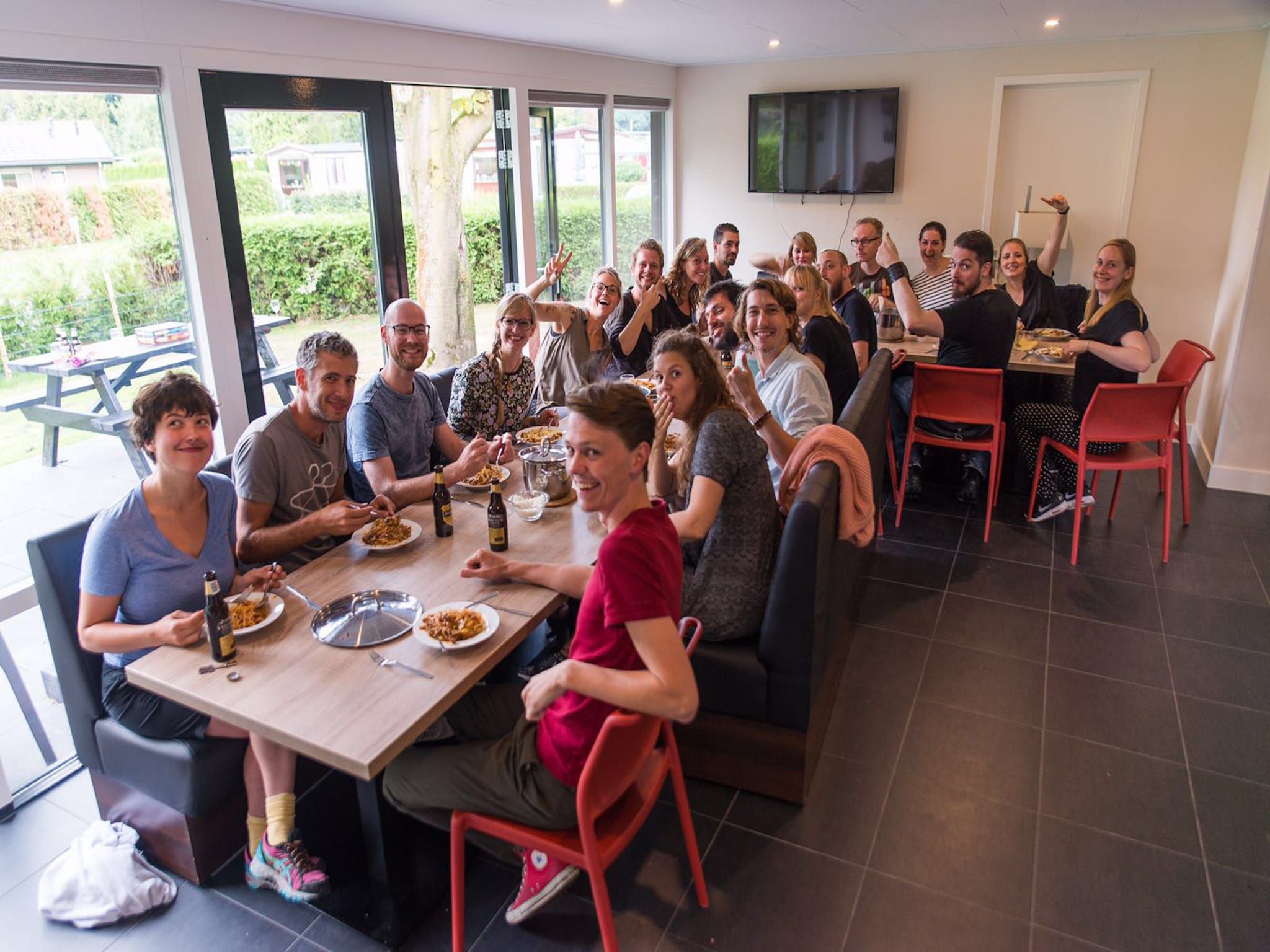 De eetkamer van Recreatiepark de Boshoek 18 in Voorthuizen