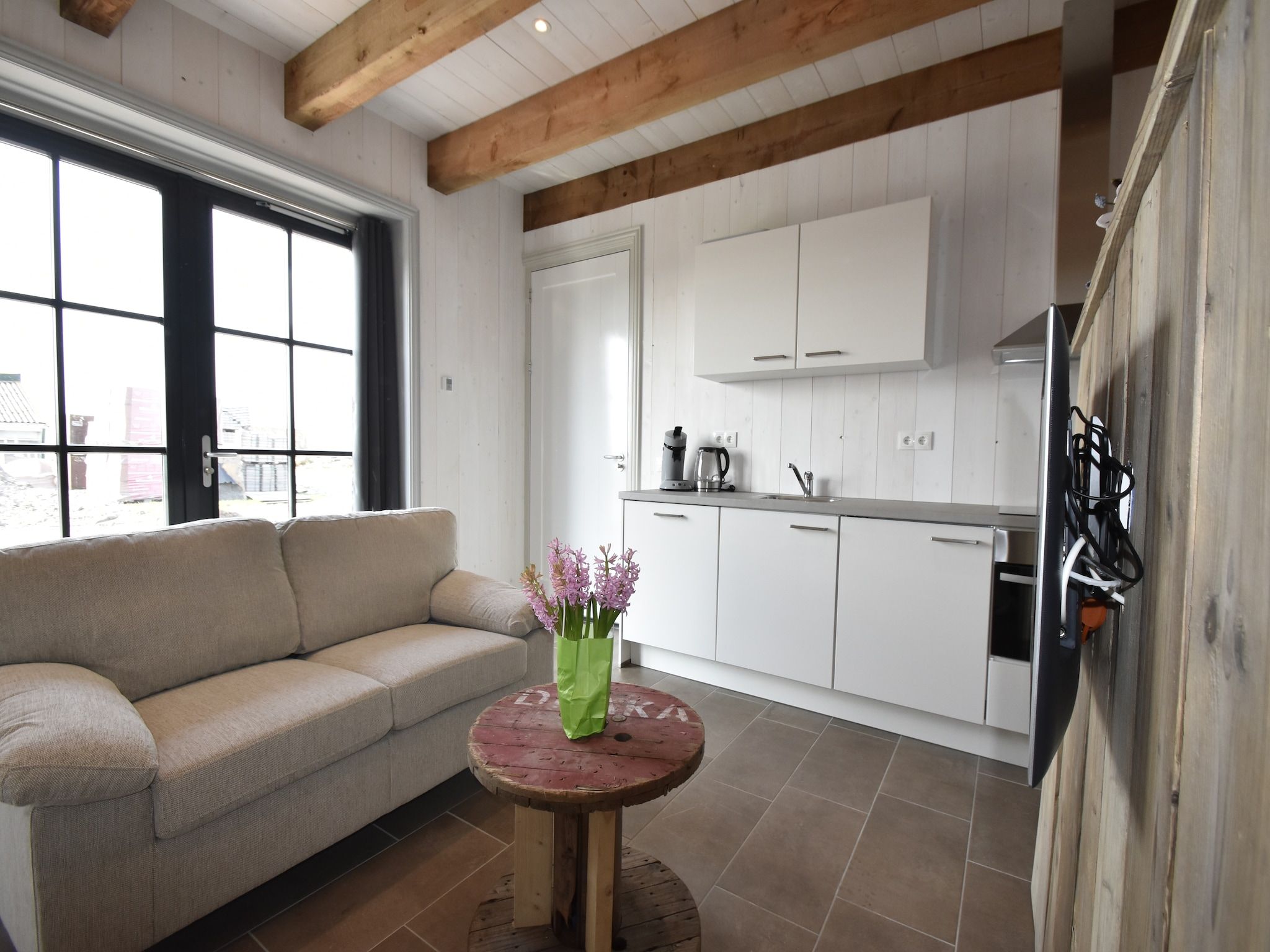 De keuken van Hazenborgh - Studio Vloed in Callantsoog