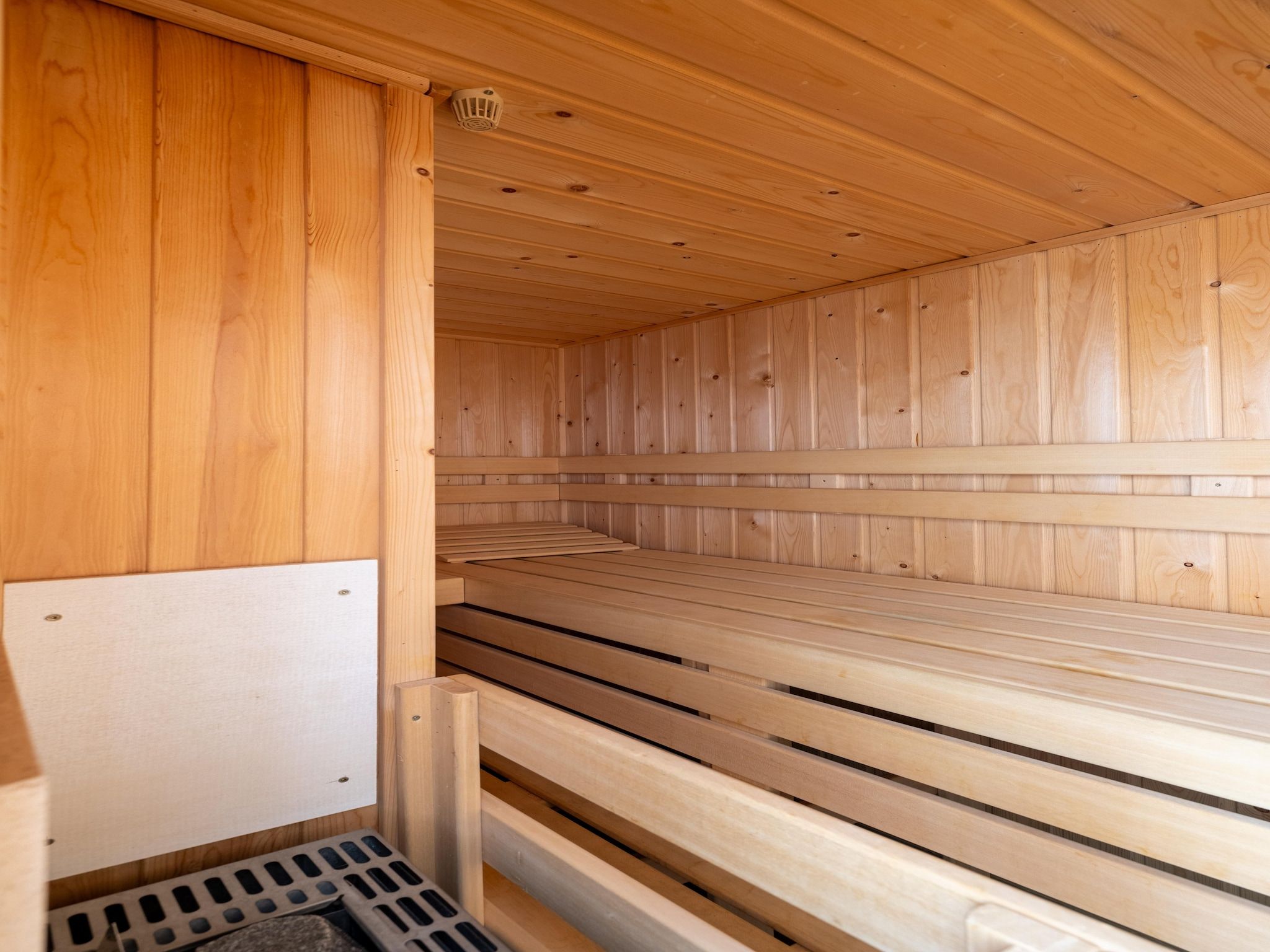 Wellness bij appartement Kaapduinseweg 13 Dishoek 13D luxe 6p sauna in Koudekerke