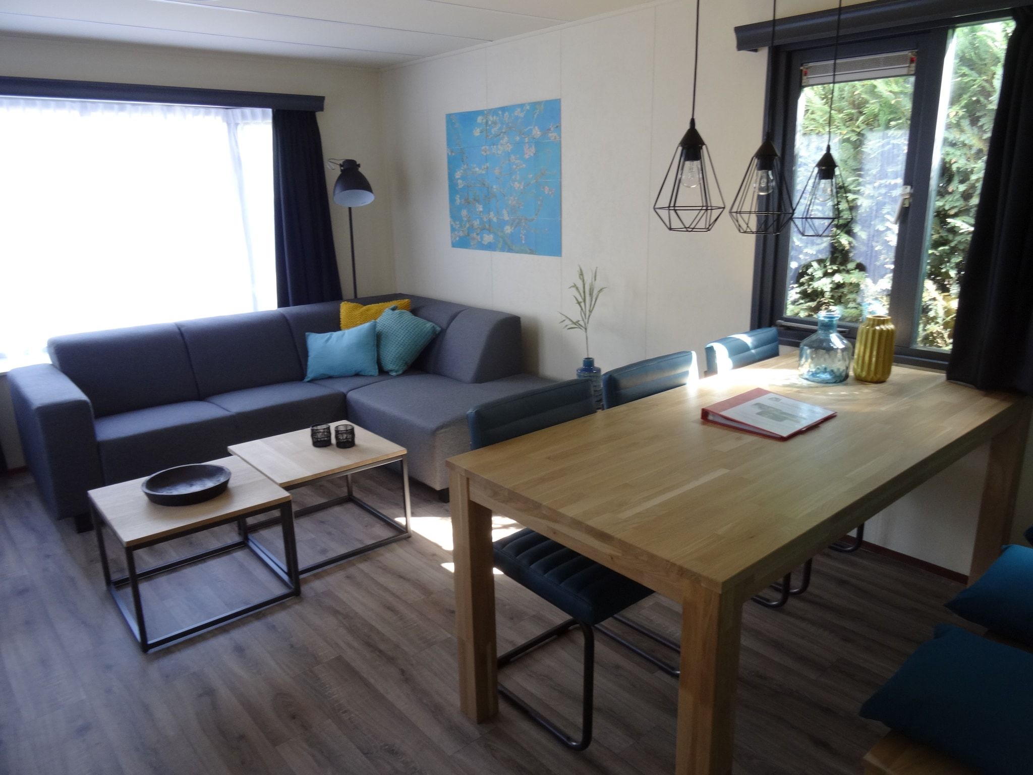 De woonkamer van Recreatiepark Duinhoeve 3 in Udenhout