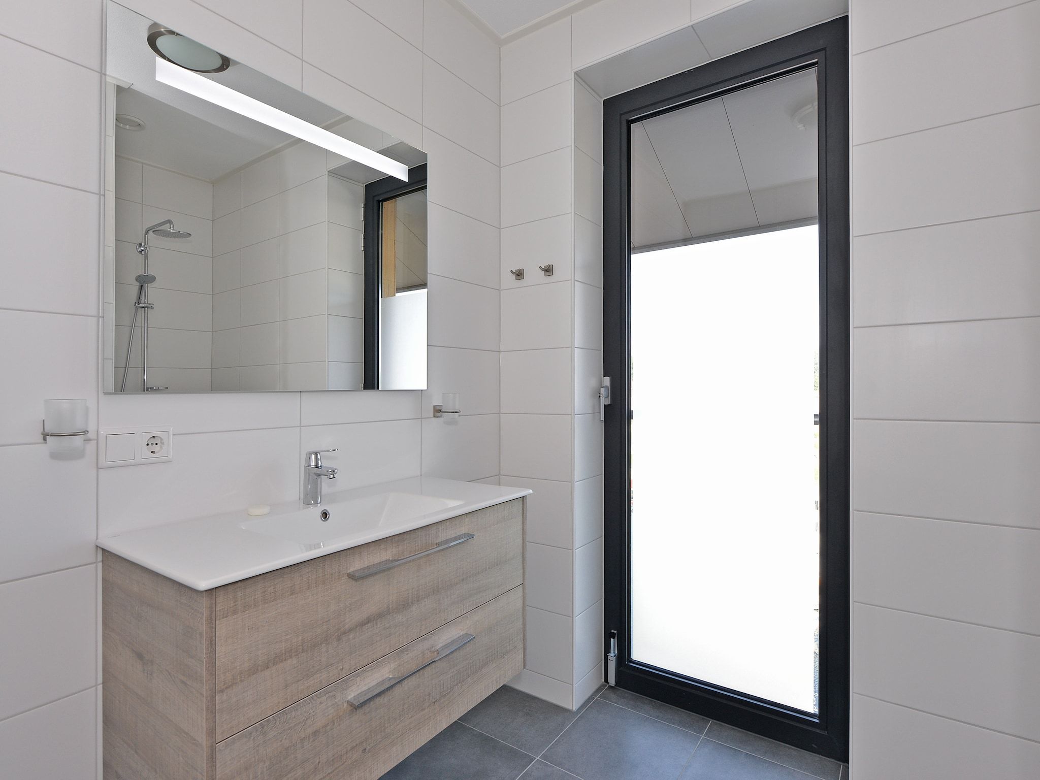 De badkamer van Uithaven 10 F in Kamperland