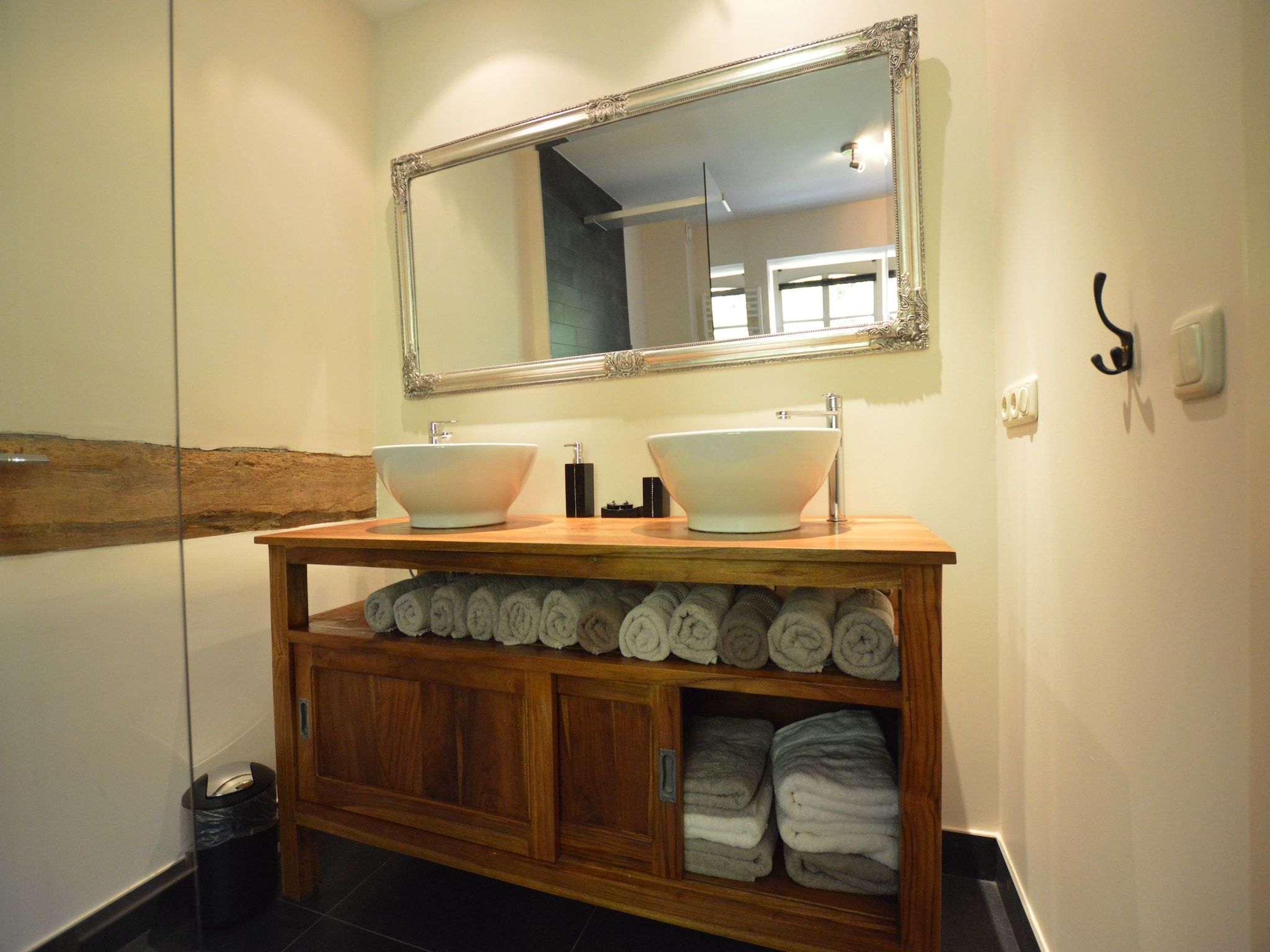 De badkamer van Hoeve A Gen Water- Donderblumke in Slenaken