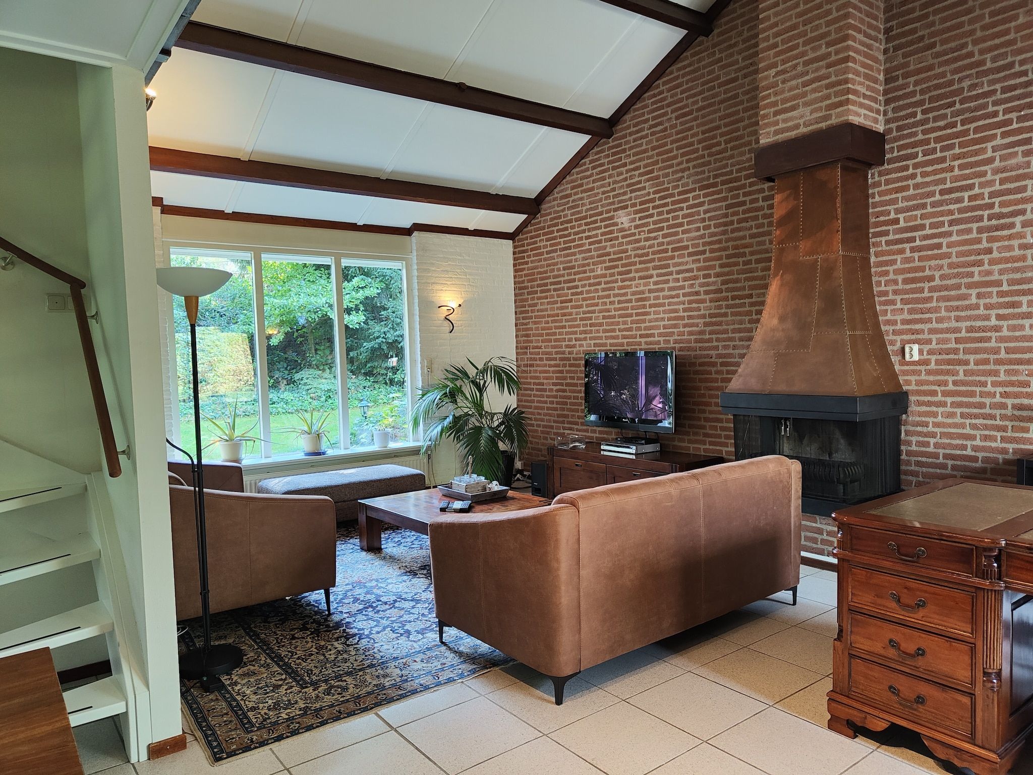 De woonkamer van Veluwse Specht in Garderen