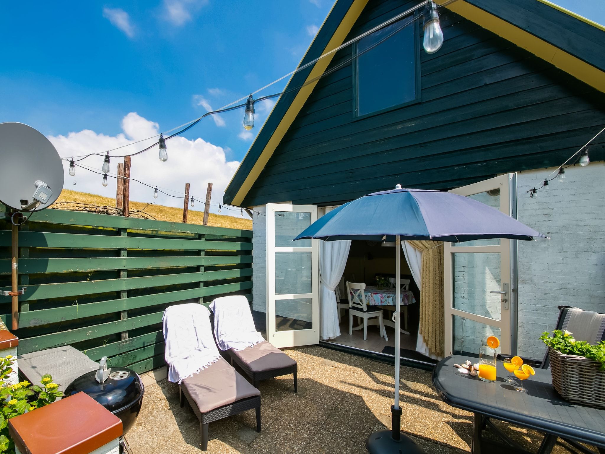 De tuin van Storm Bries in Callantsoog