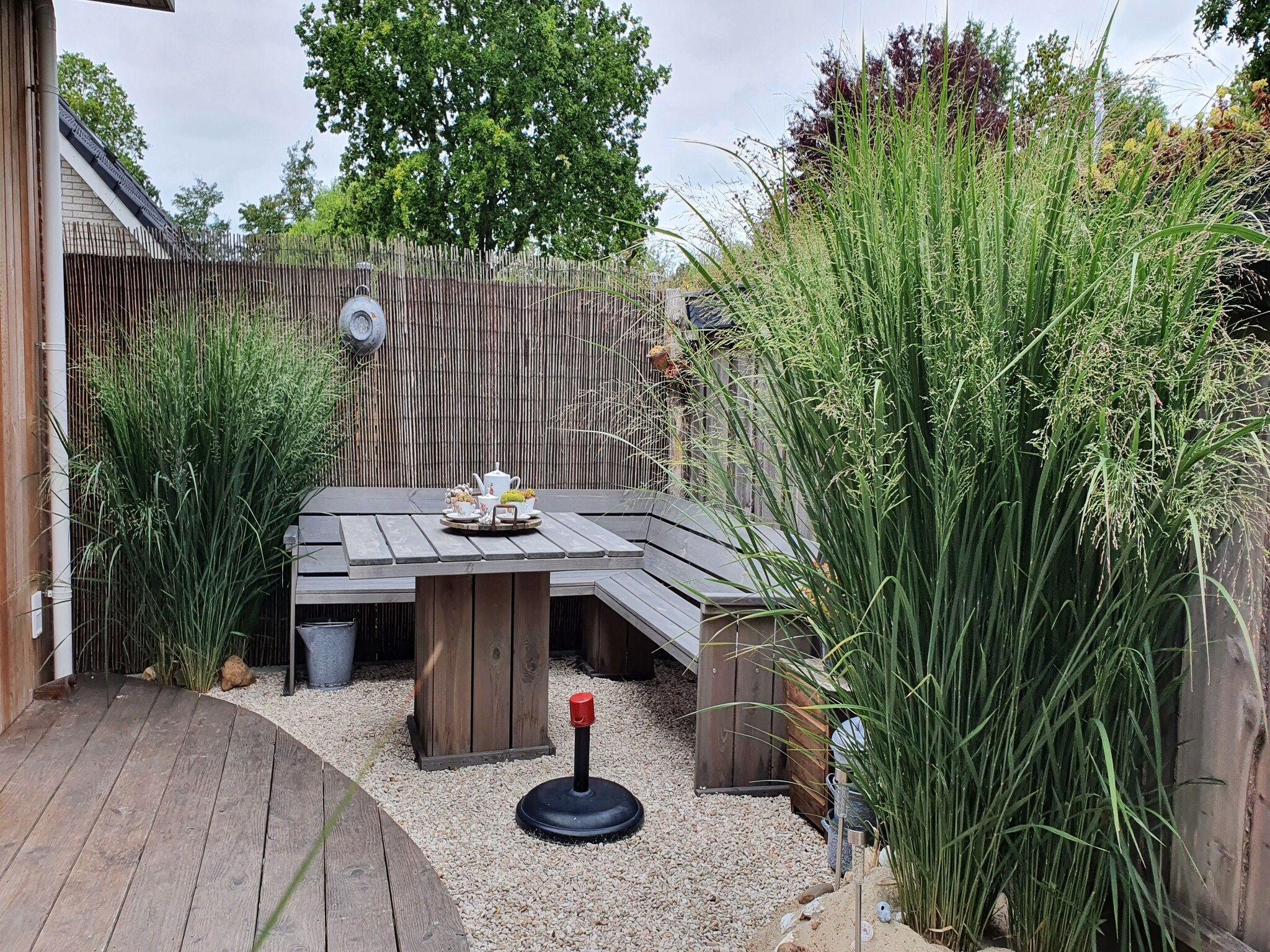 De tuin van Sannie's Place in Kamperland