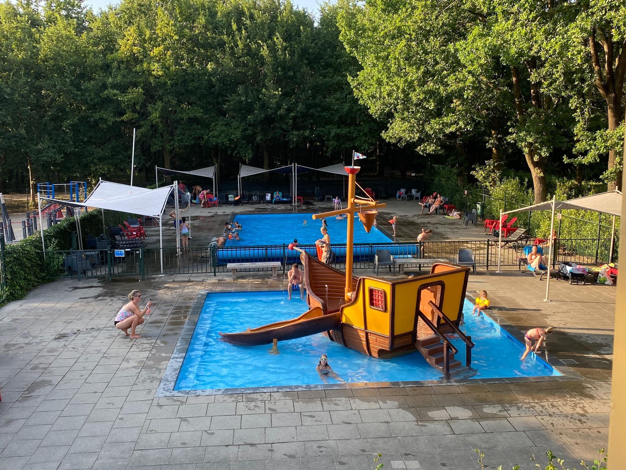 Parkfaciliteiten bij Recreatiepark Duinhoeve 11 in Udenhout