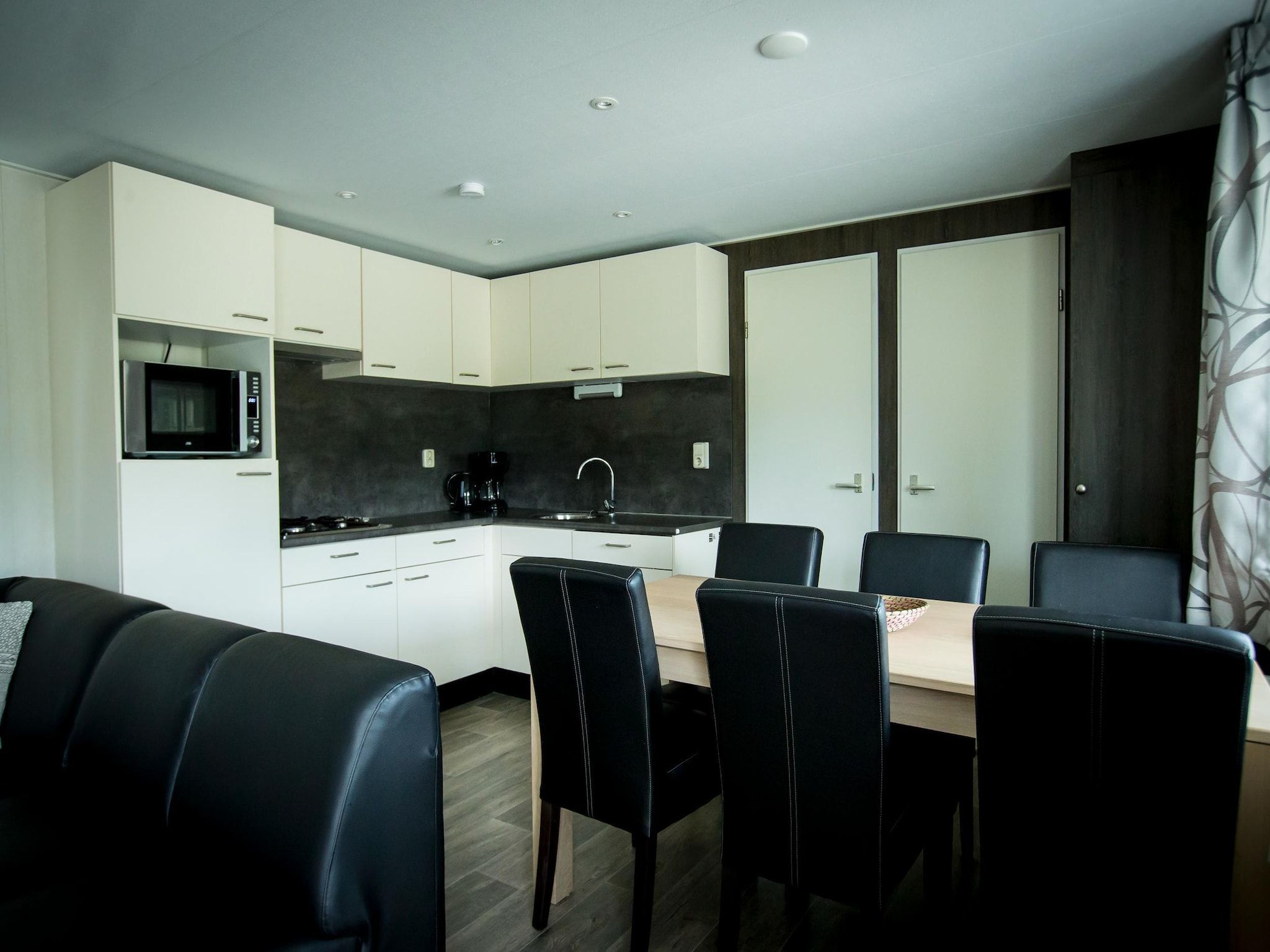 De keuken van Recreatiepark Duinhoeve 14 in Udenhout