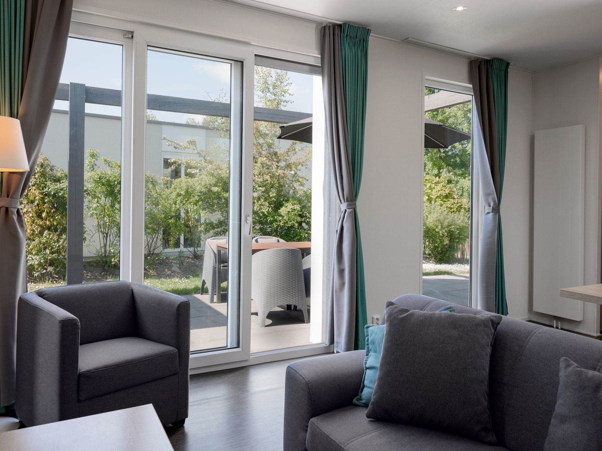 De woonkamer van Vakantiepark Zeebad 7 in Breskens