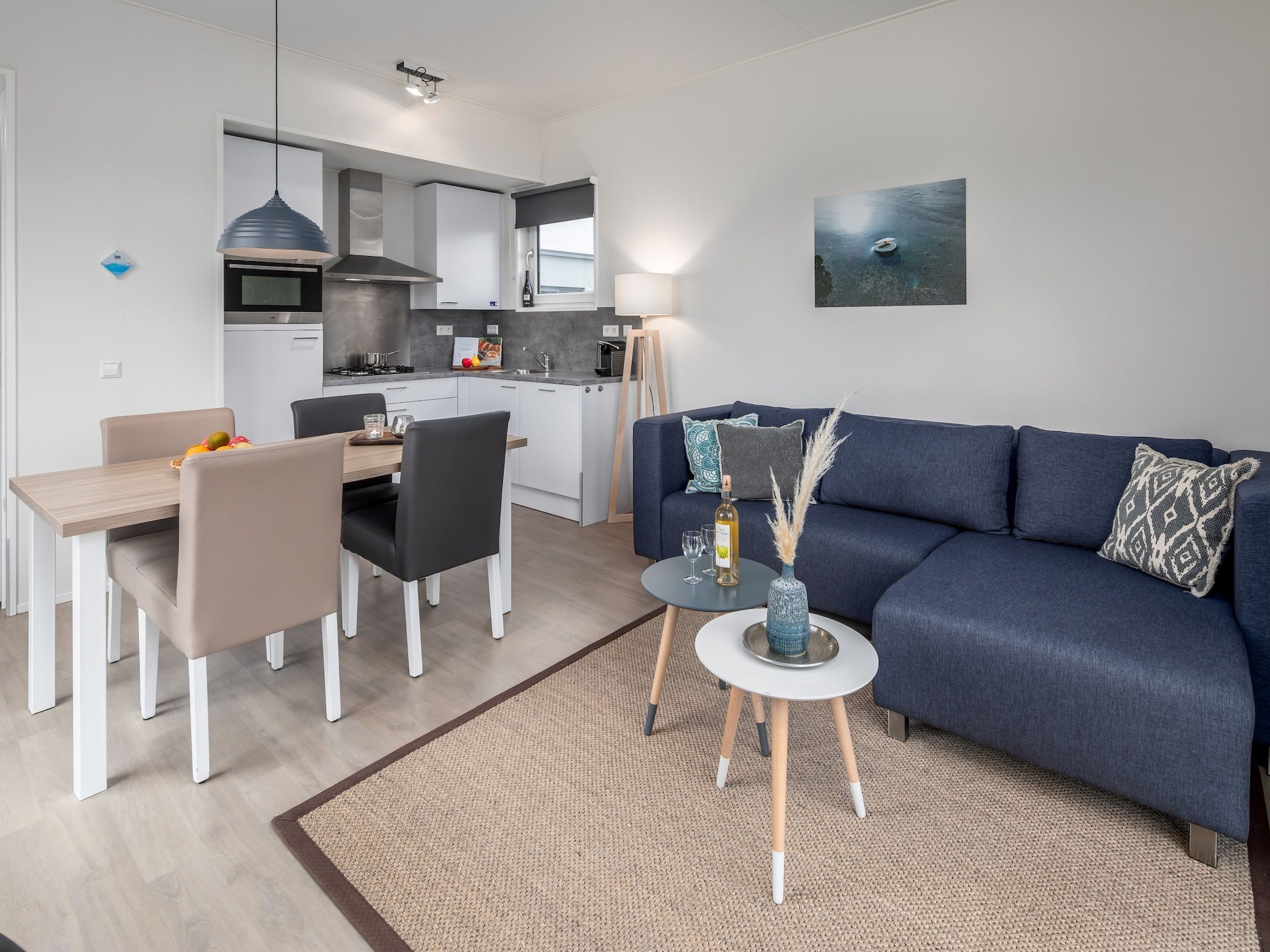 De woonkamer van Vakantiepark Zeebad 8 in Breskens